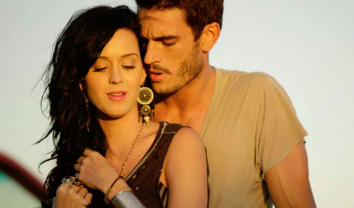 Katy Perry and Josh Kloss in Teenage Dream music video