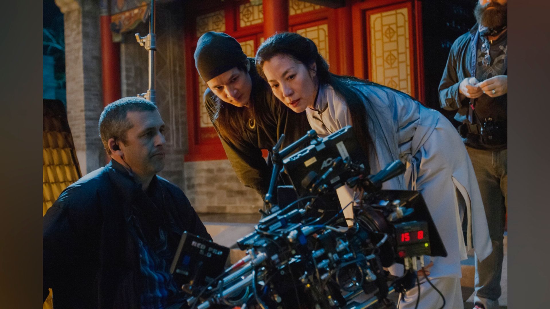 Michelle Yeoh on the set of Crouching Tiger, Hidden Dragon-2