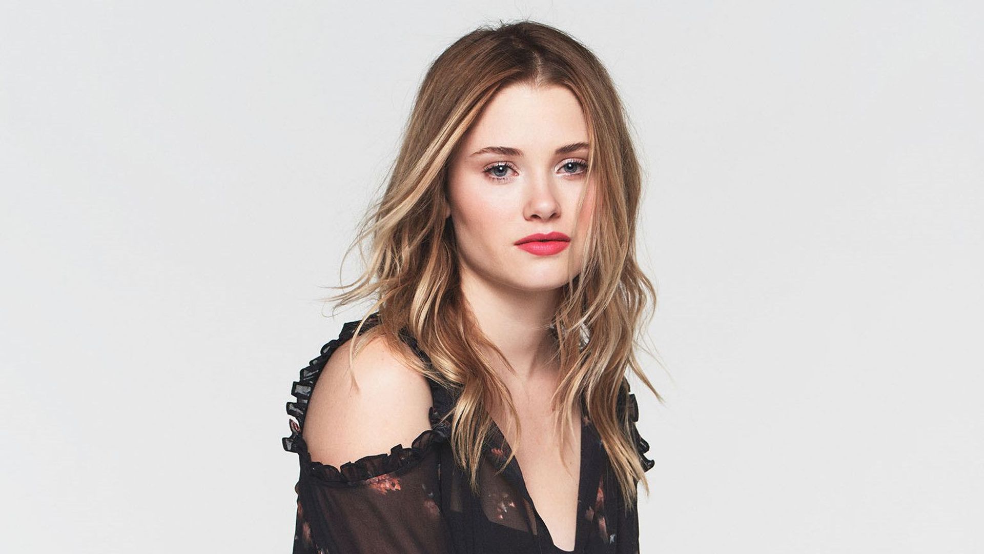 Virginia Gardner bio, height, age, boyfriend, family 2024 Zoomboola