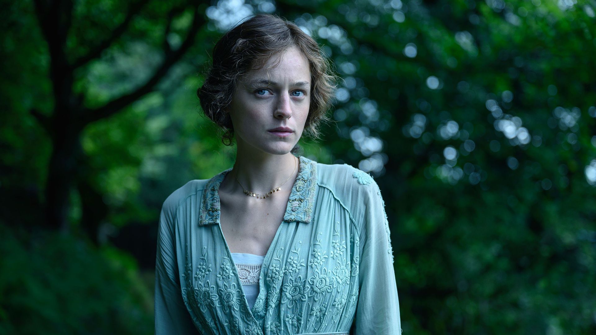 Emma Corrin in 'Lady Chatterley's Lover'