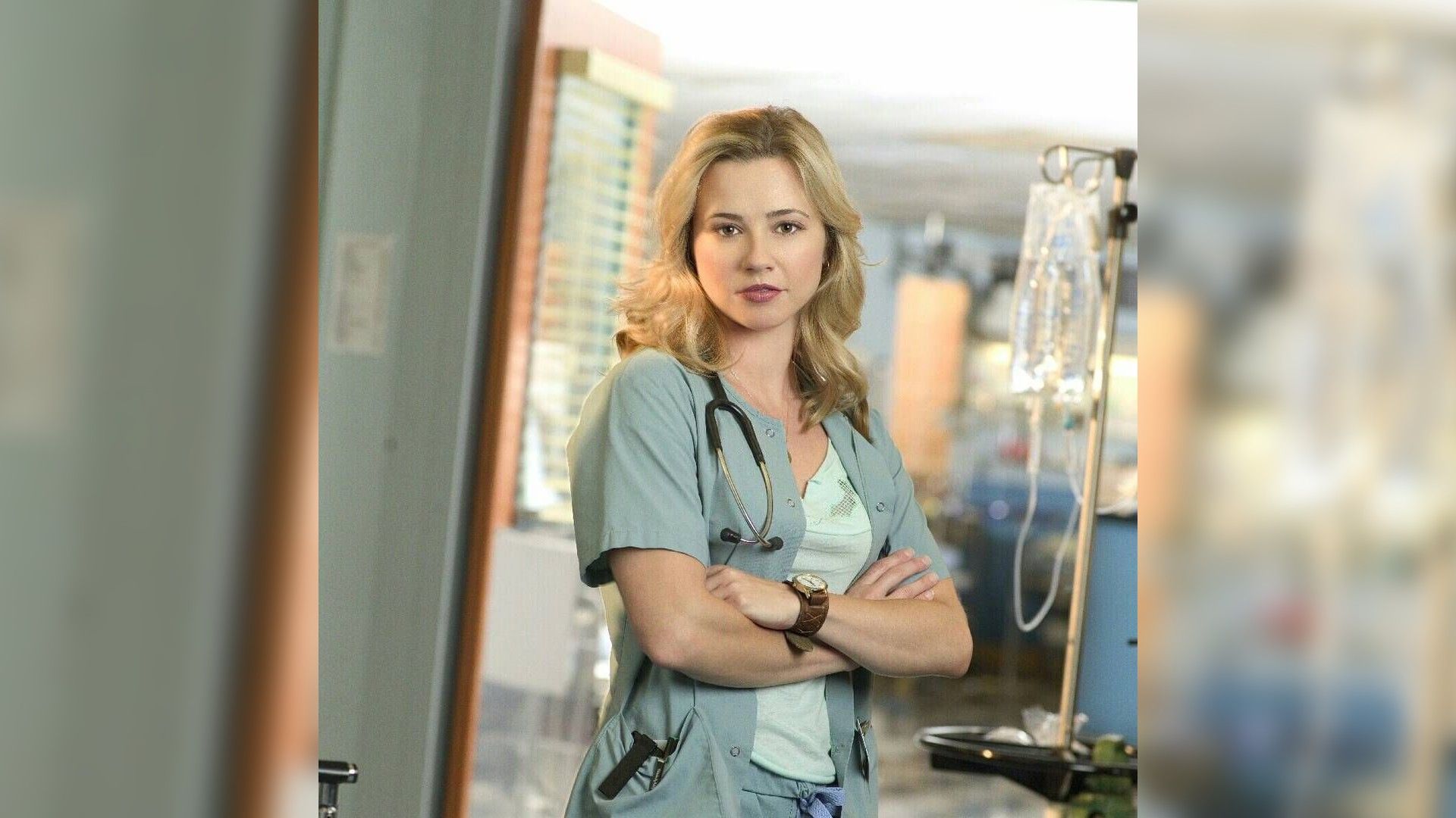 Linda Cardellini in the series ER