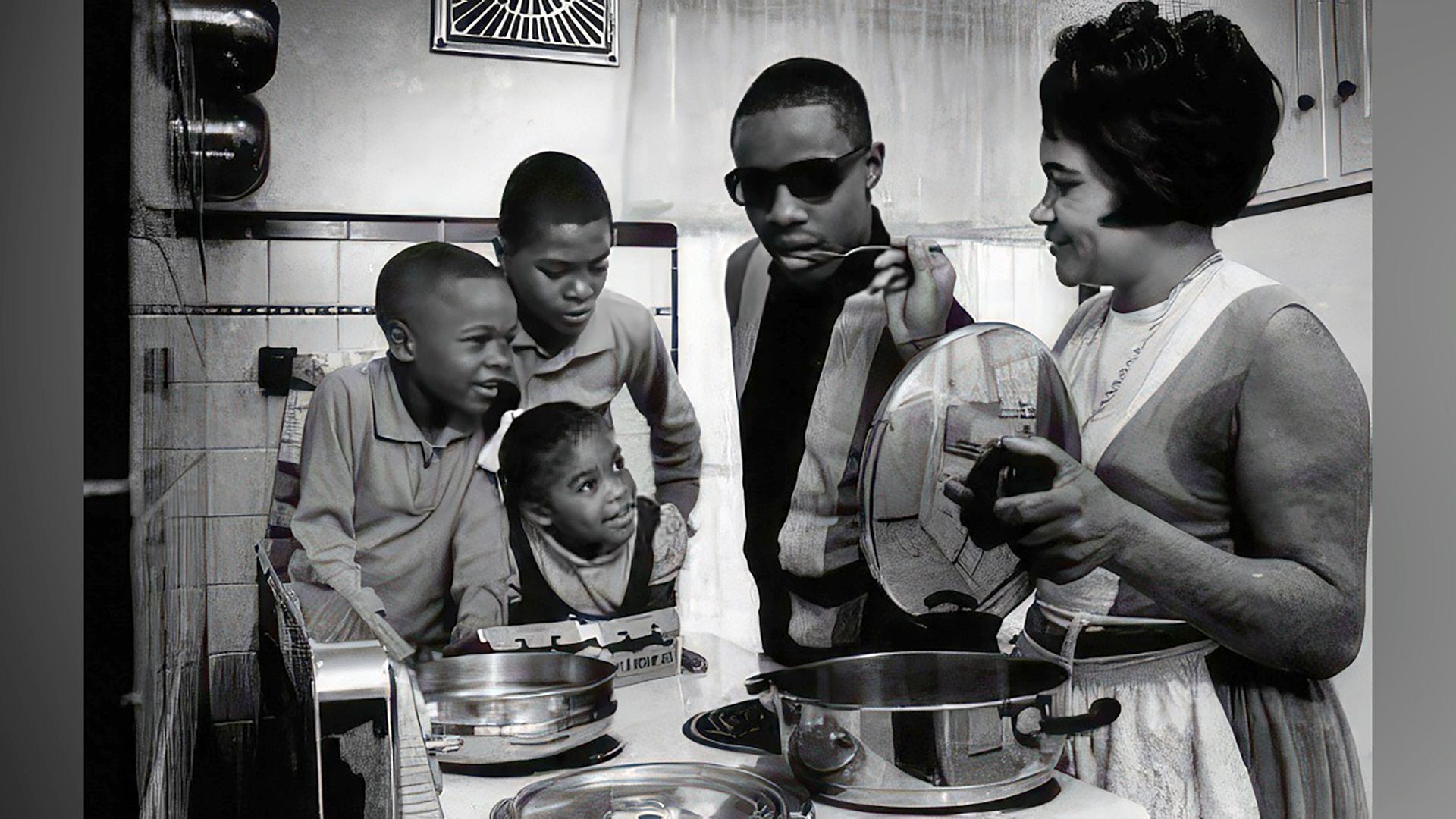 Stevie Wonder with his family