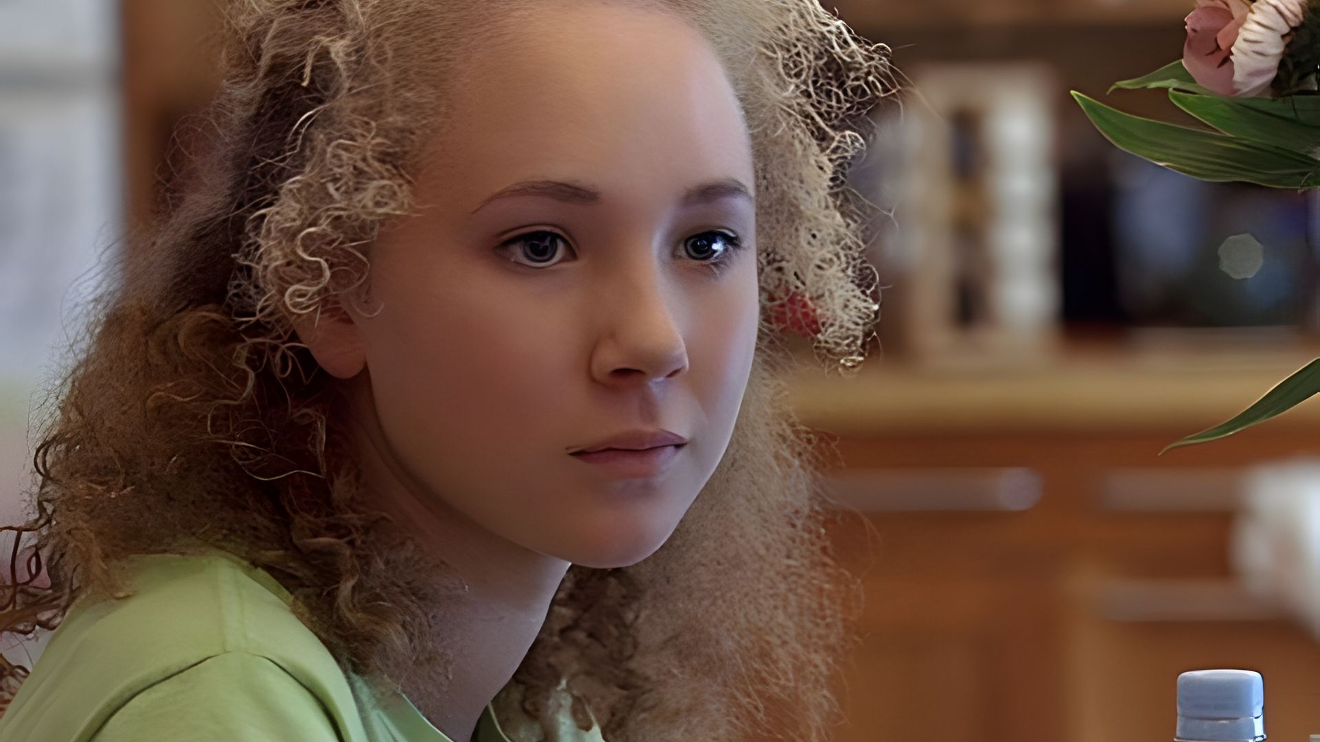 Juno Temple in Notes on a Scandal