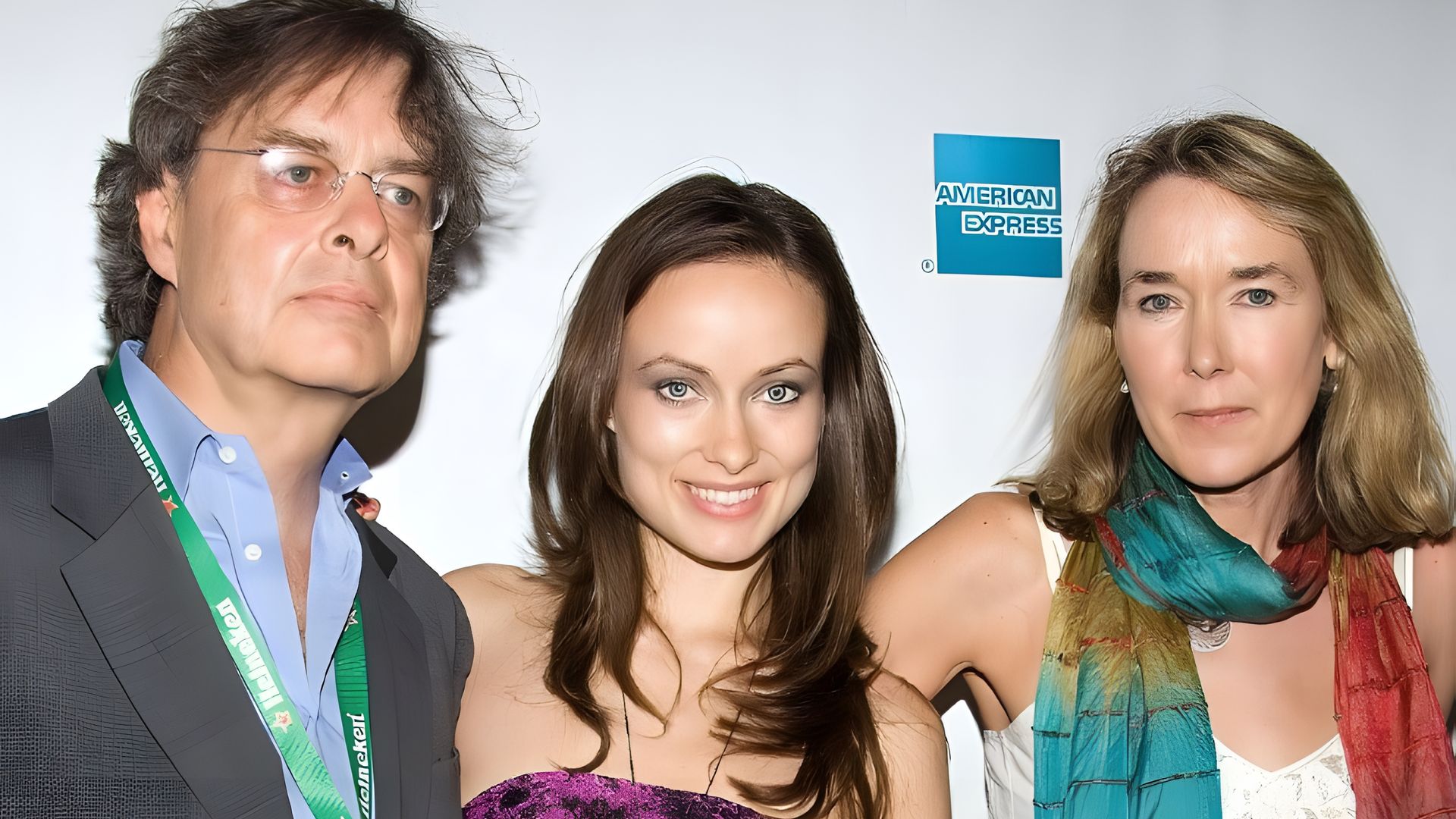 Olivia Wilde with her parents