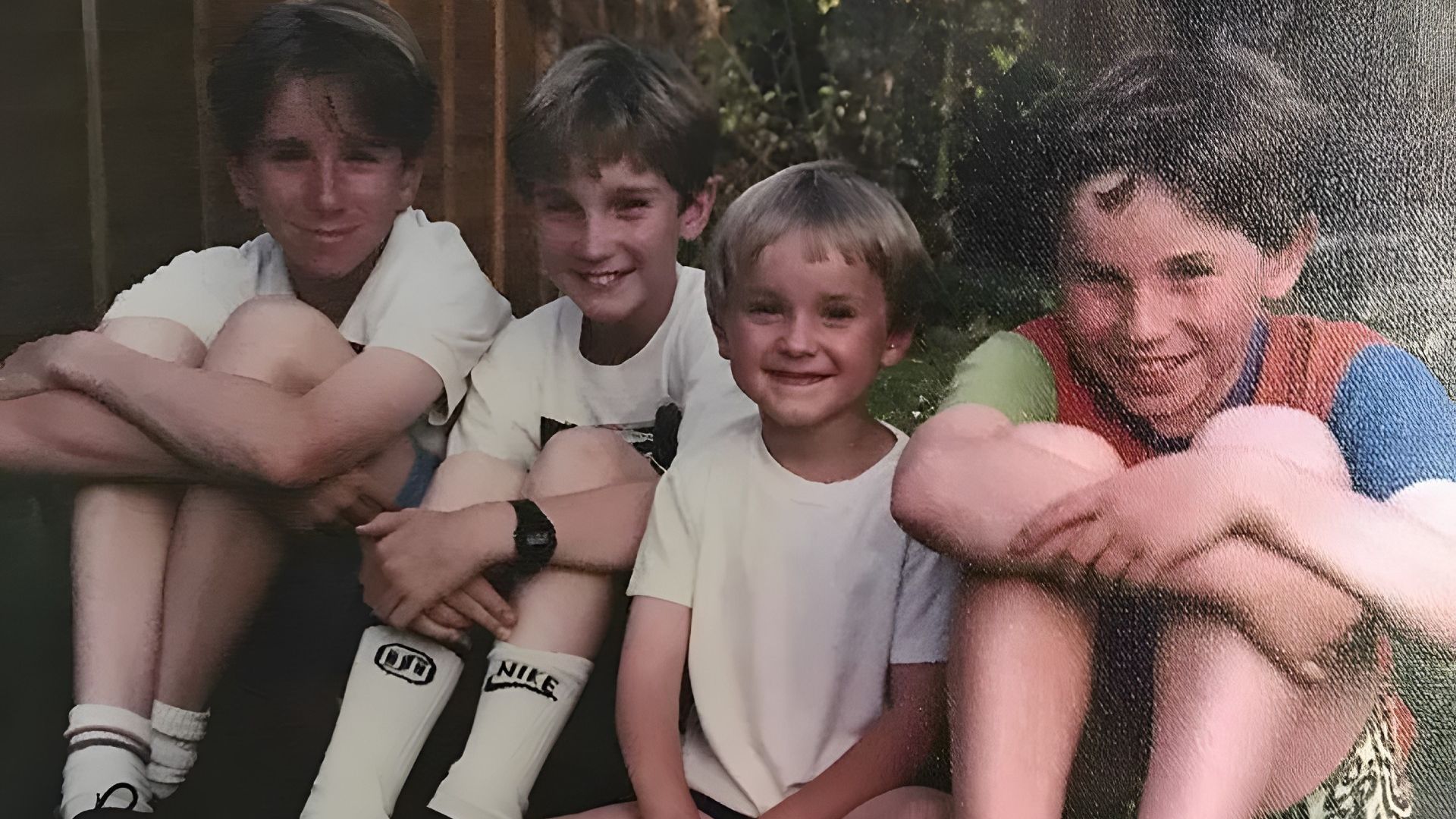 Tom Felton with his elder brothers