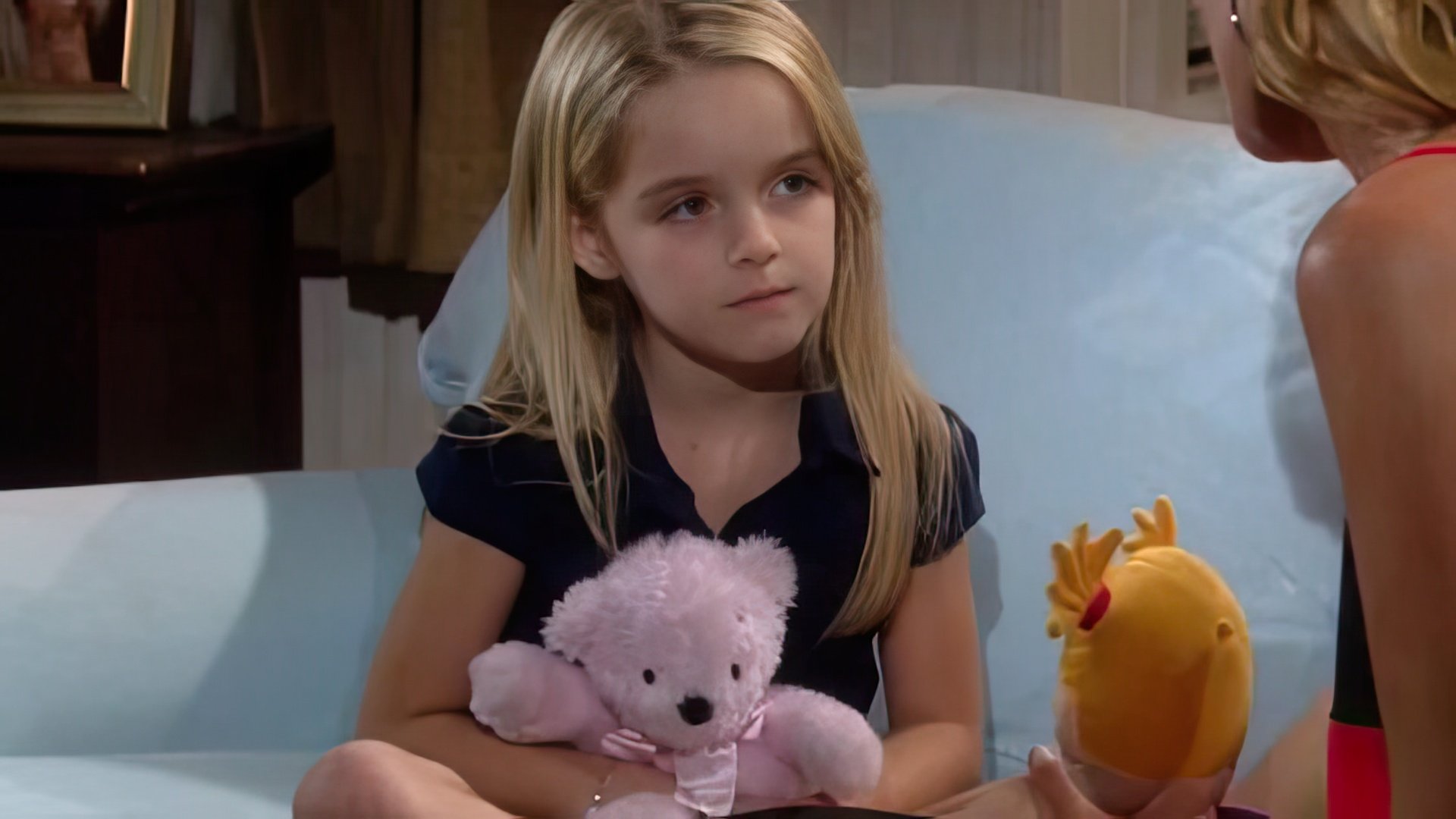 Mckenna Grace in the TV series "The Goodwin Games"