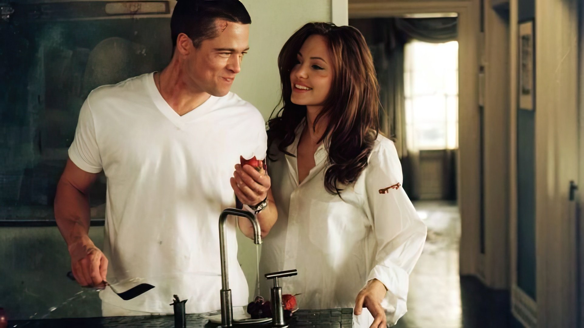 A scene from the movie Mr. & Mrs. Smith
