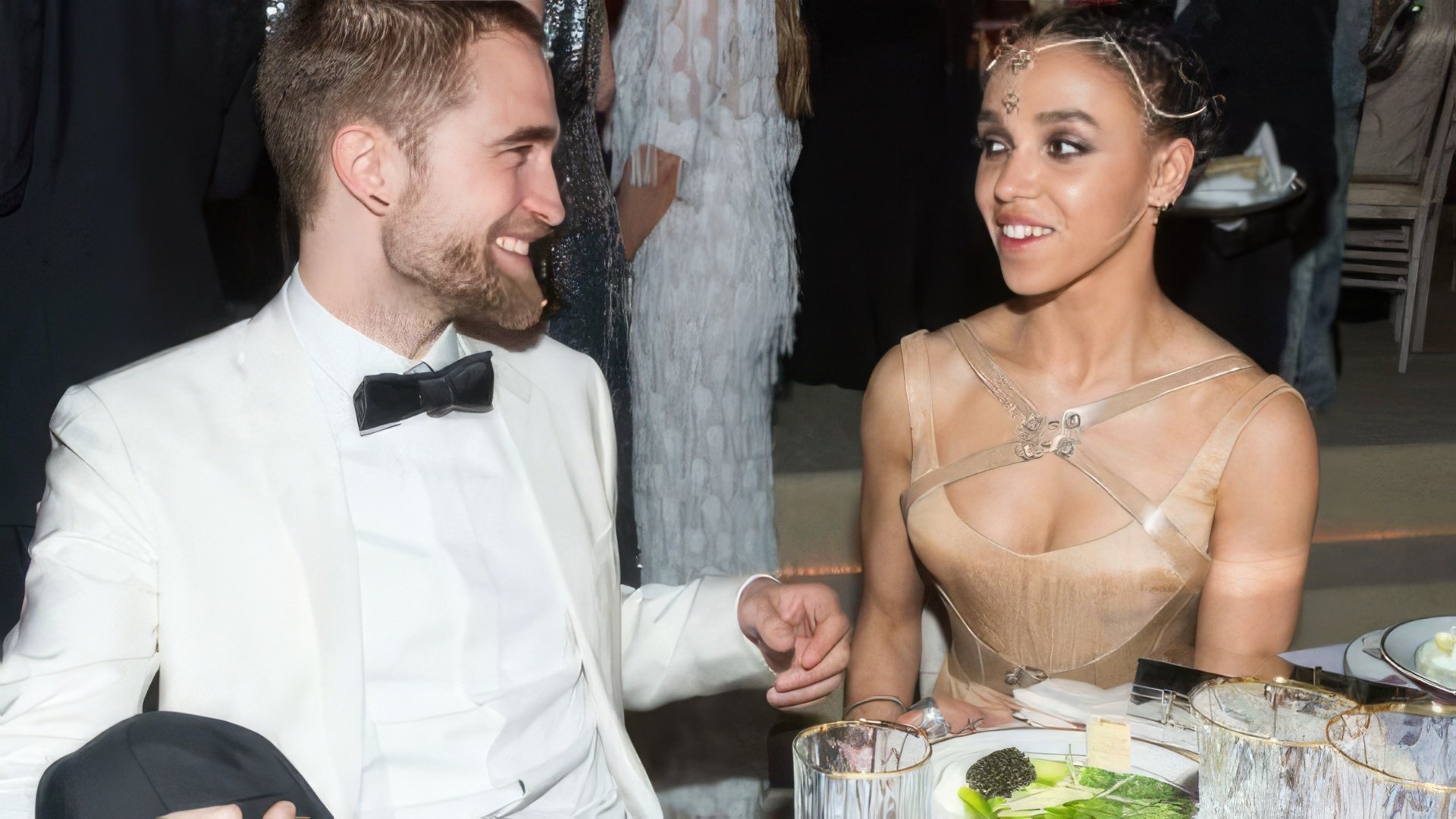 Robert Pattinson and Tahliah Barnett (FKA twigs)