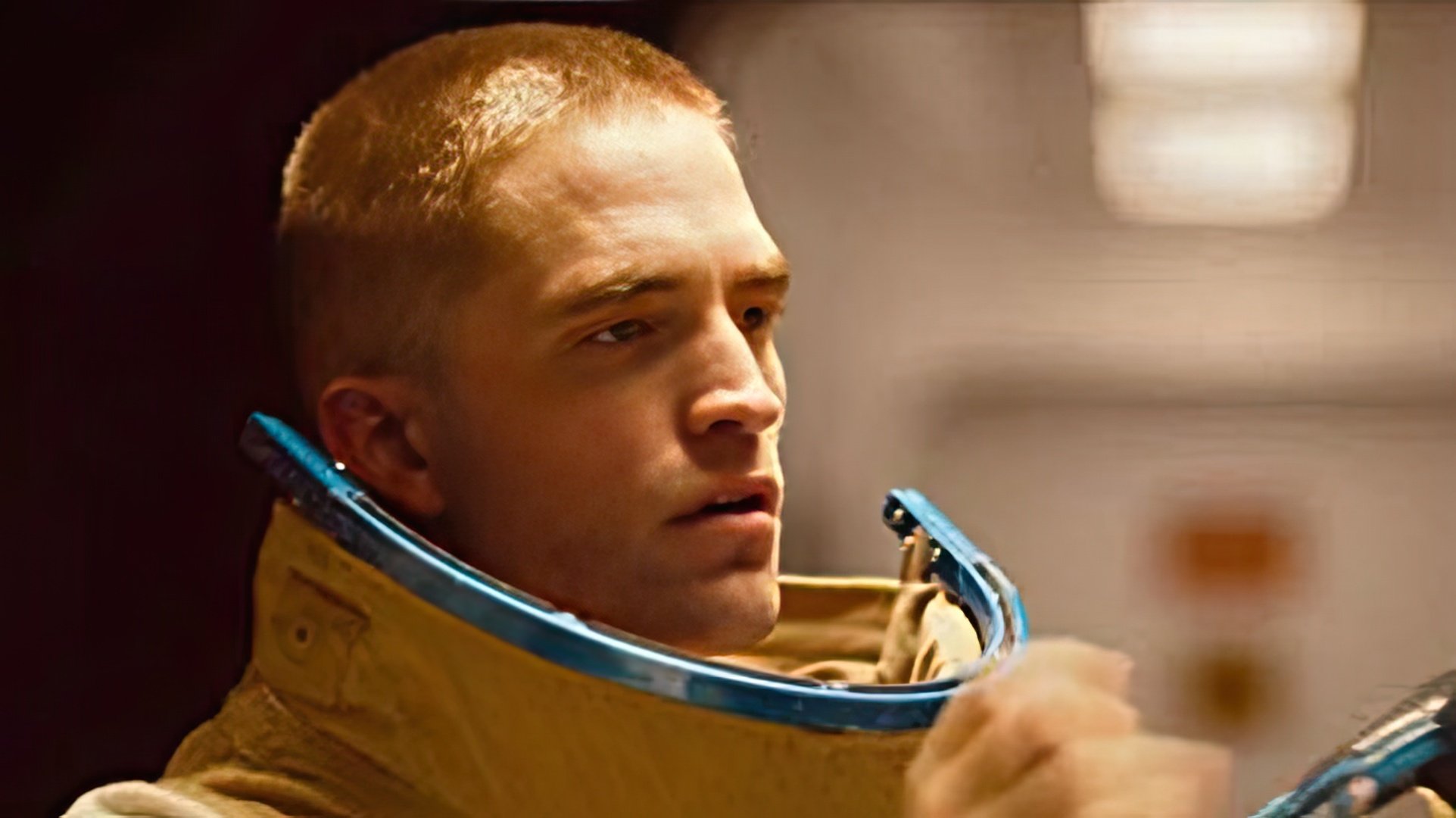 Robert Pattinson in the film "High Life"