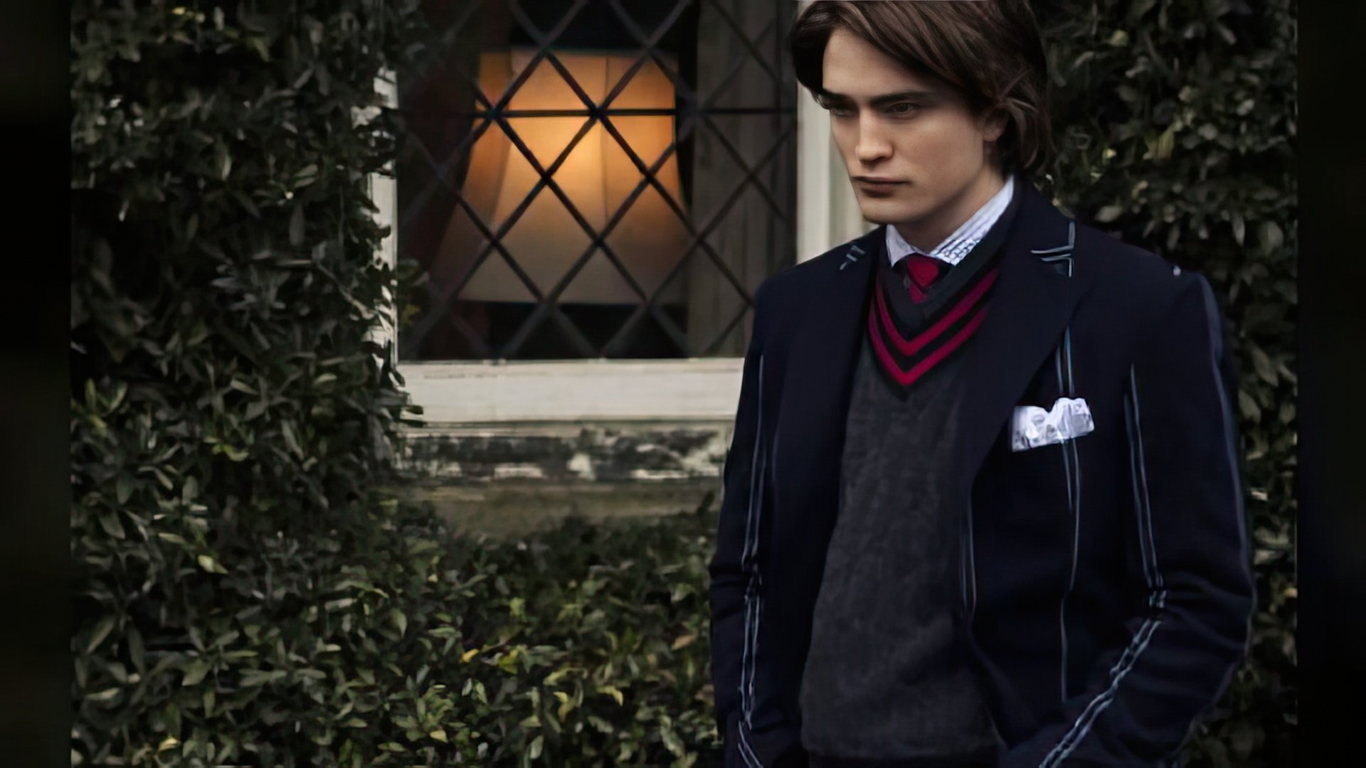 Robert Pattinson's photo shoot for Hackett's catalog