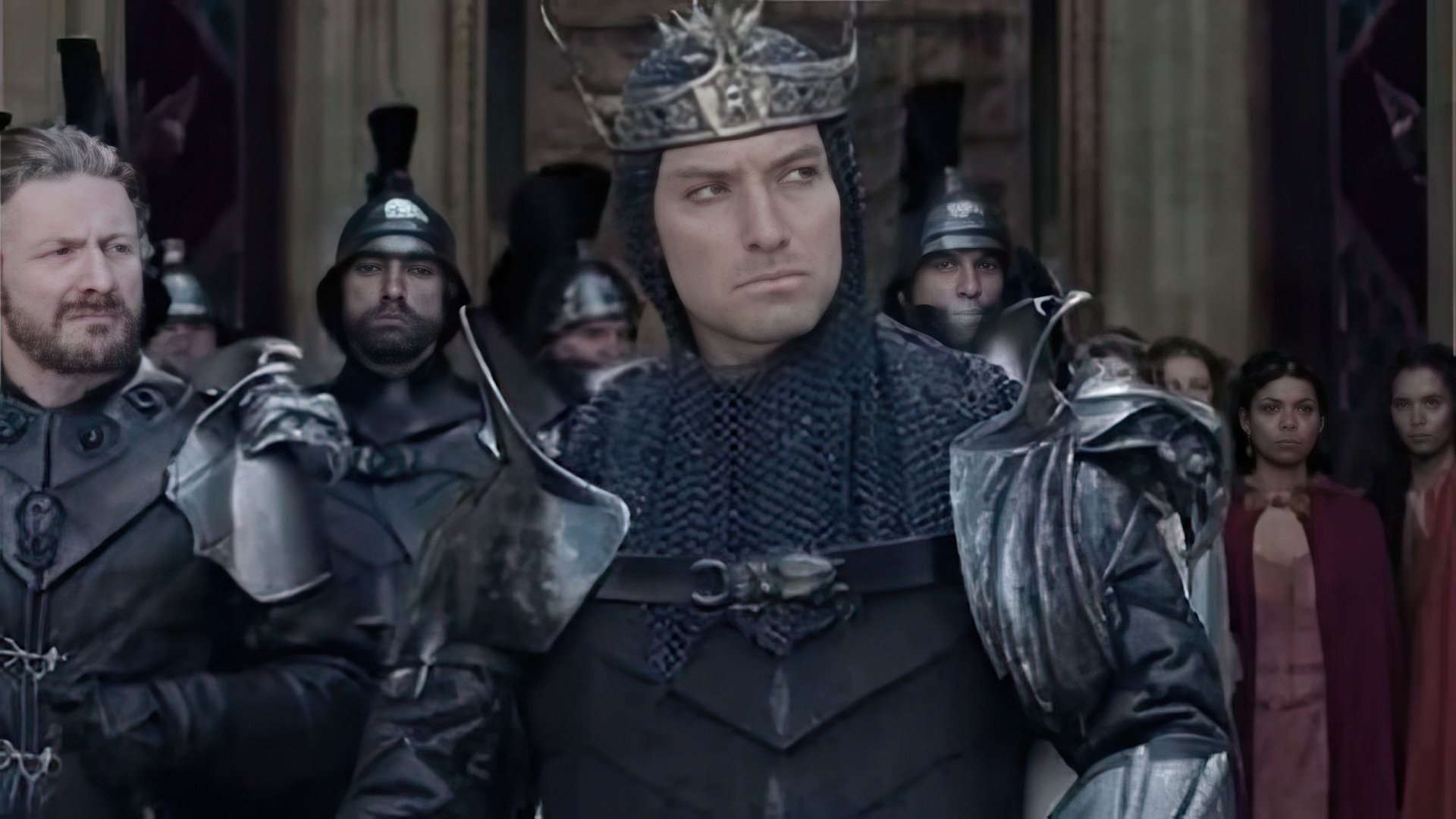 "King Arthur: Legend of the Sword": Jude Law as Vortigern