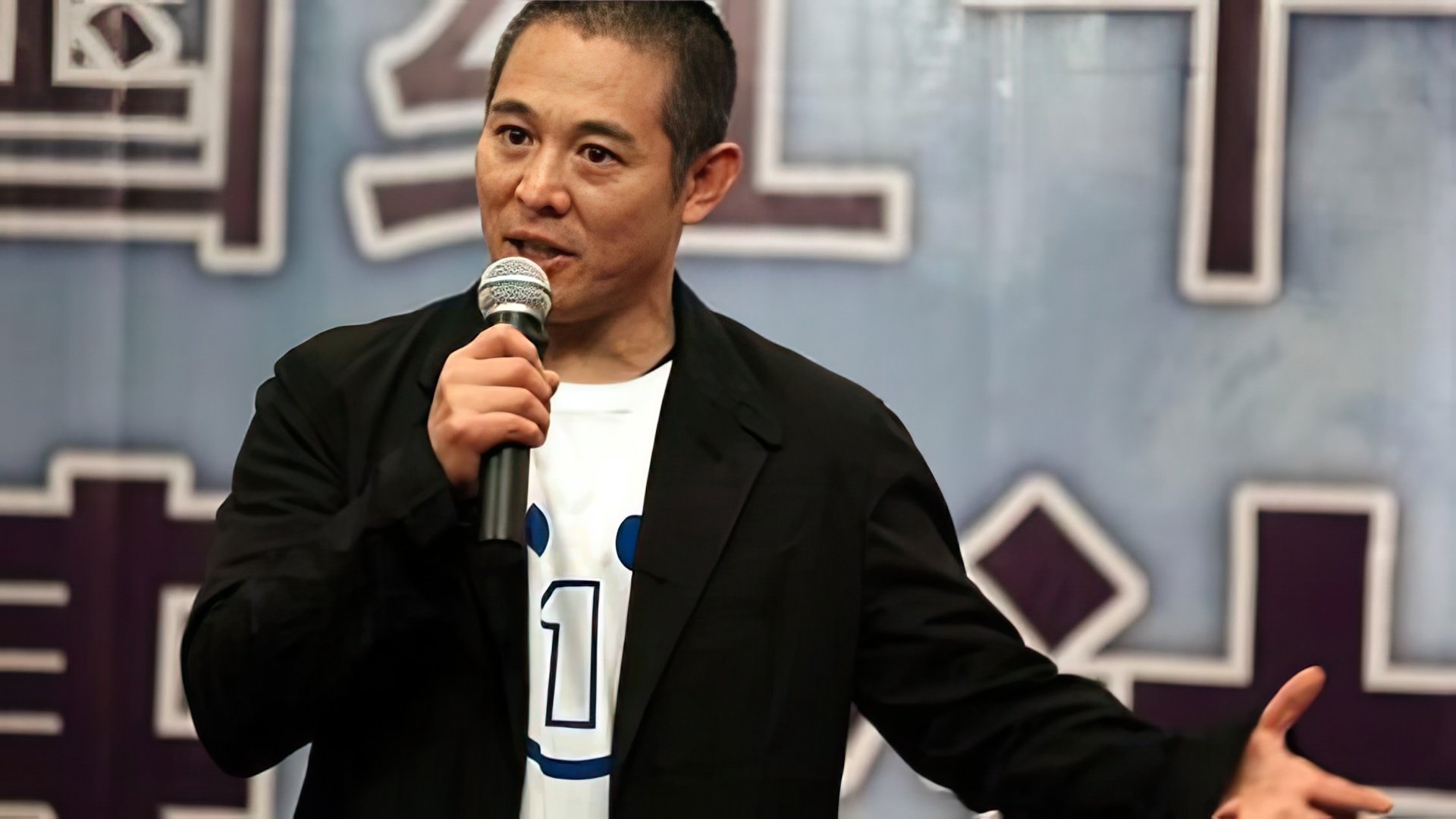 Li has been a philanthropy ambassador since 2006