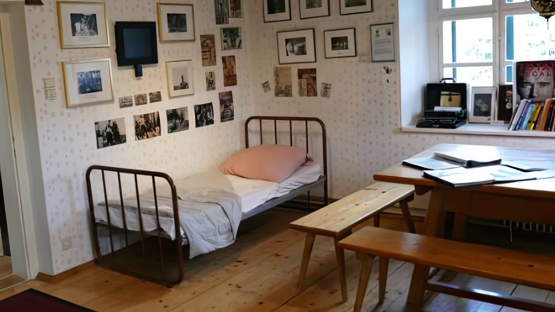 The room where Arnold Schwarzenegger had a harsh childhood