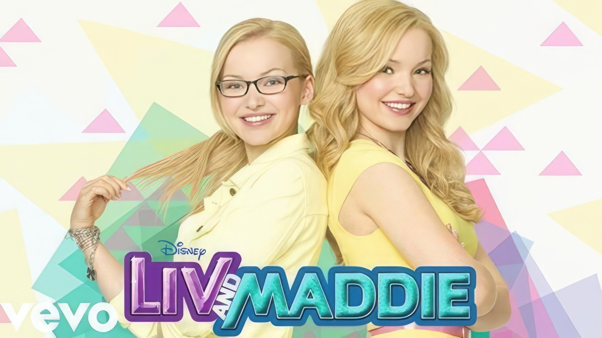 Dove Cameron portrayed twin sisters in 'Liv and Maddie'