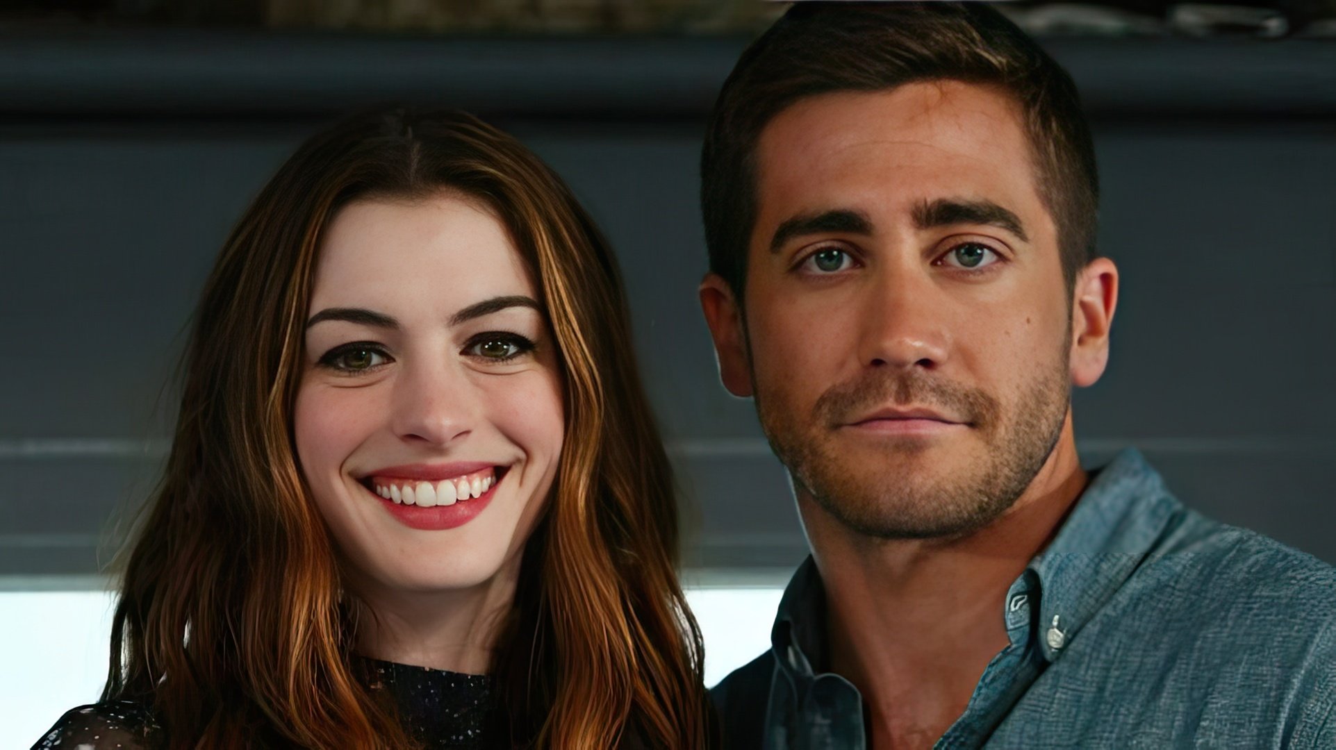 Jake Gyllenhaal and Anne Hathaway