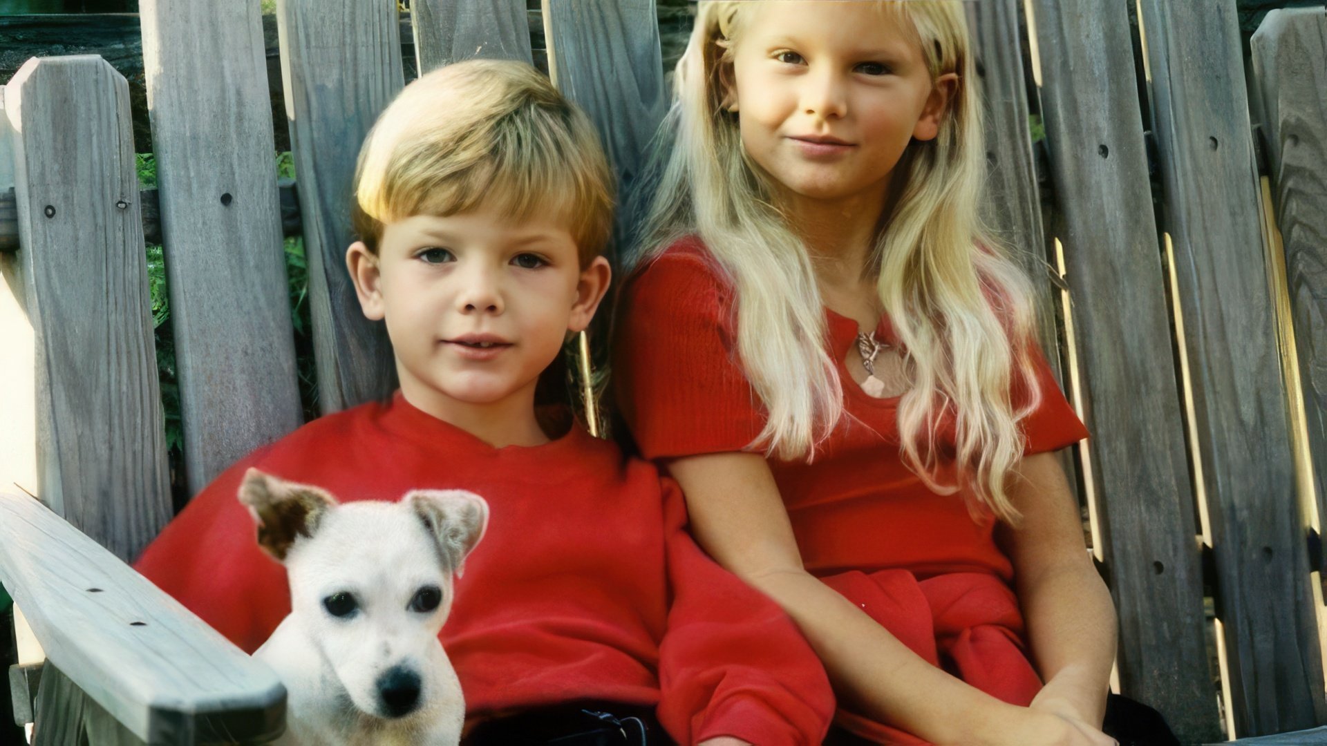 Taylor Swift and her younger brother Austin Swift