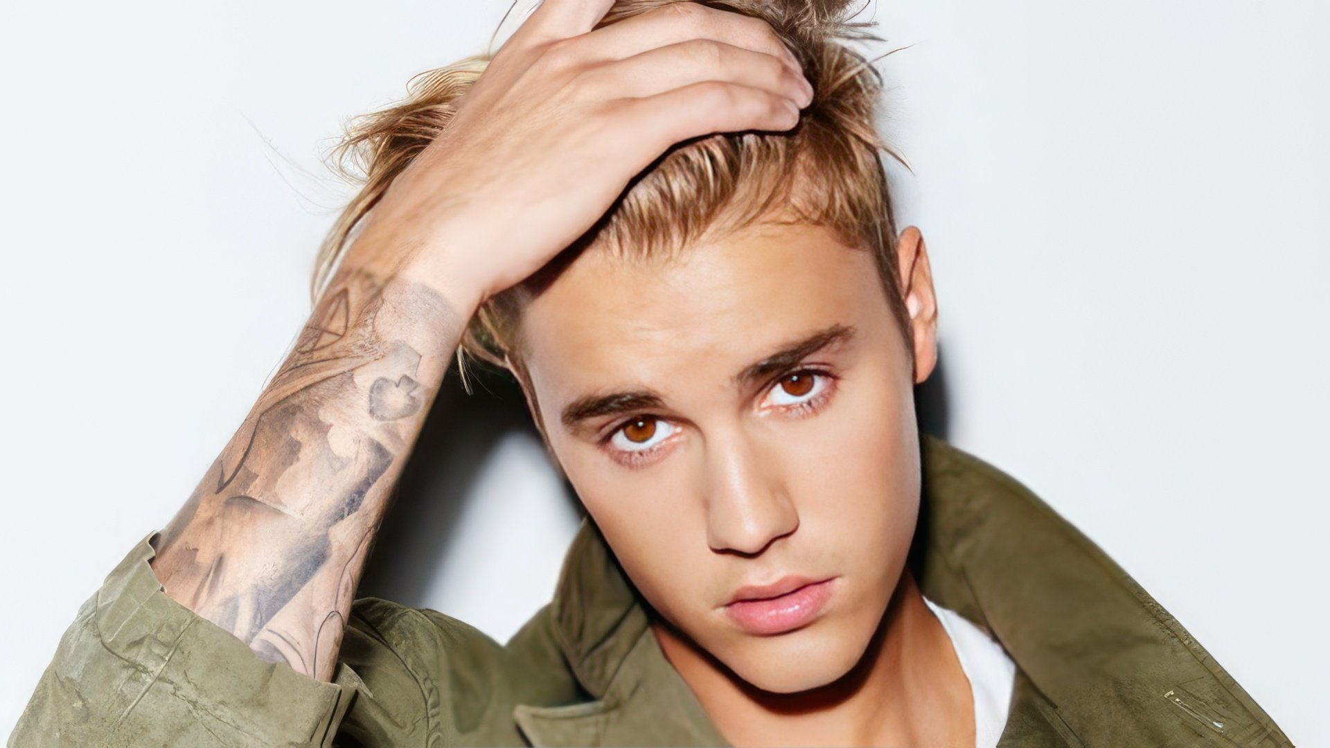 Singer Justin Bieber