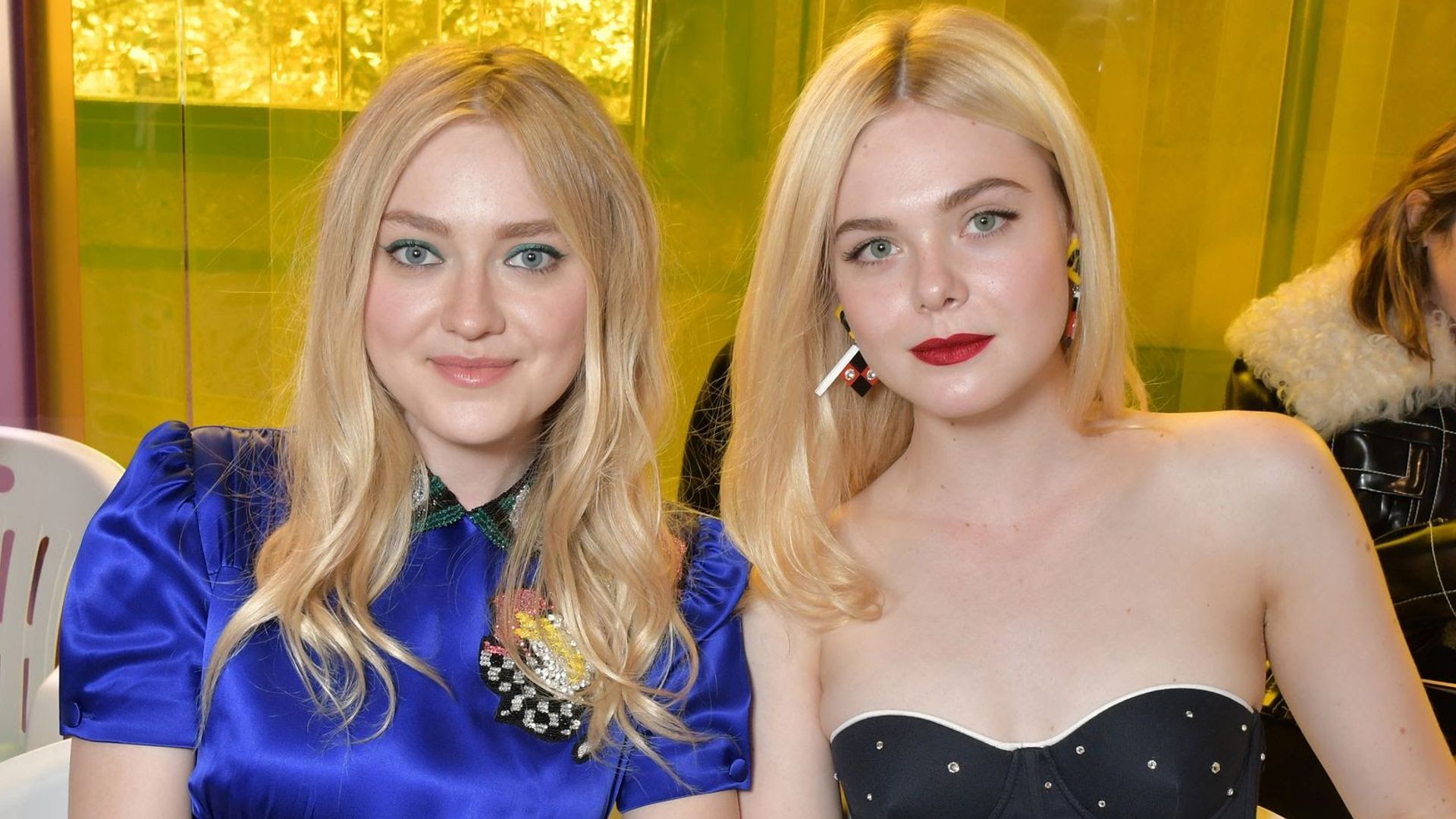 Dakota and Elle Fanning