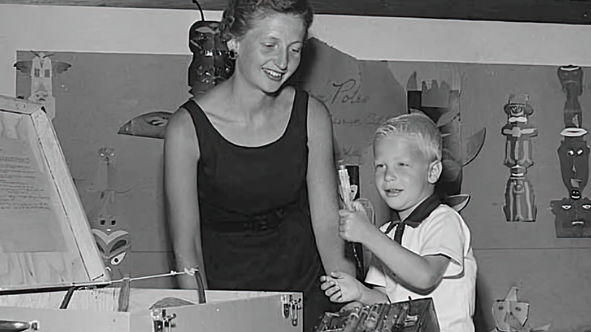 Bill Gates with his mother