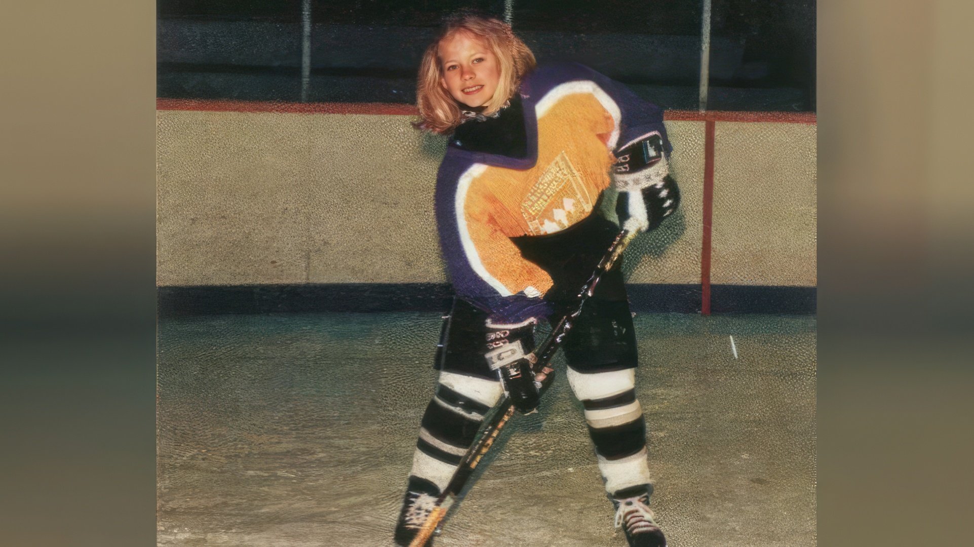 During school, Avril Lavigne played on the hockey team