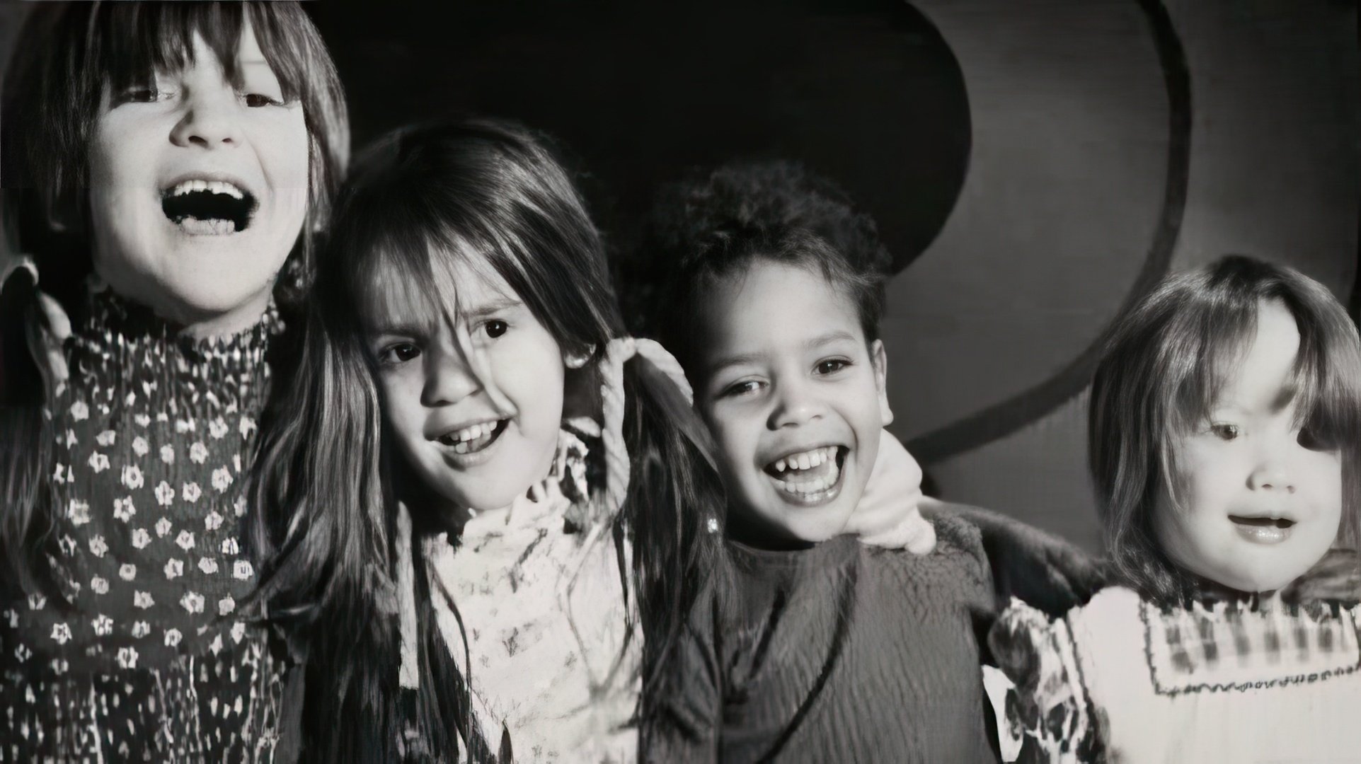 Courtney Love with her younger sisters and brother