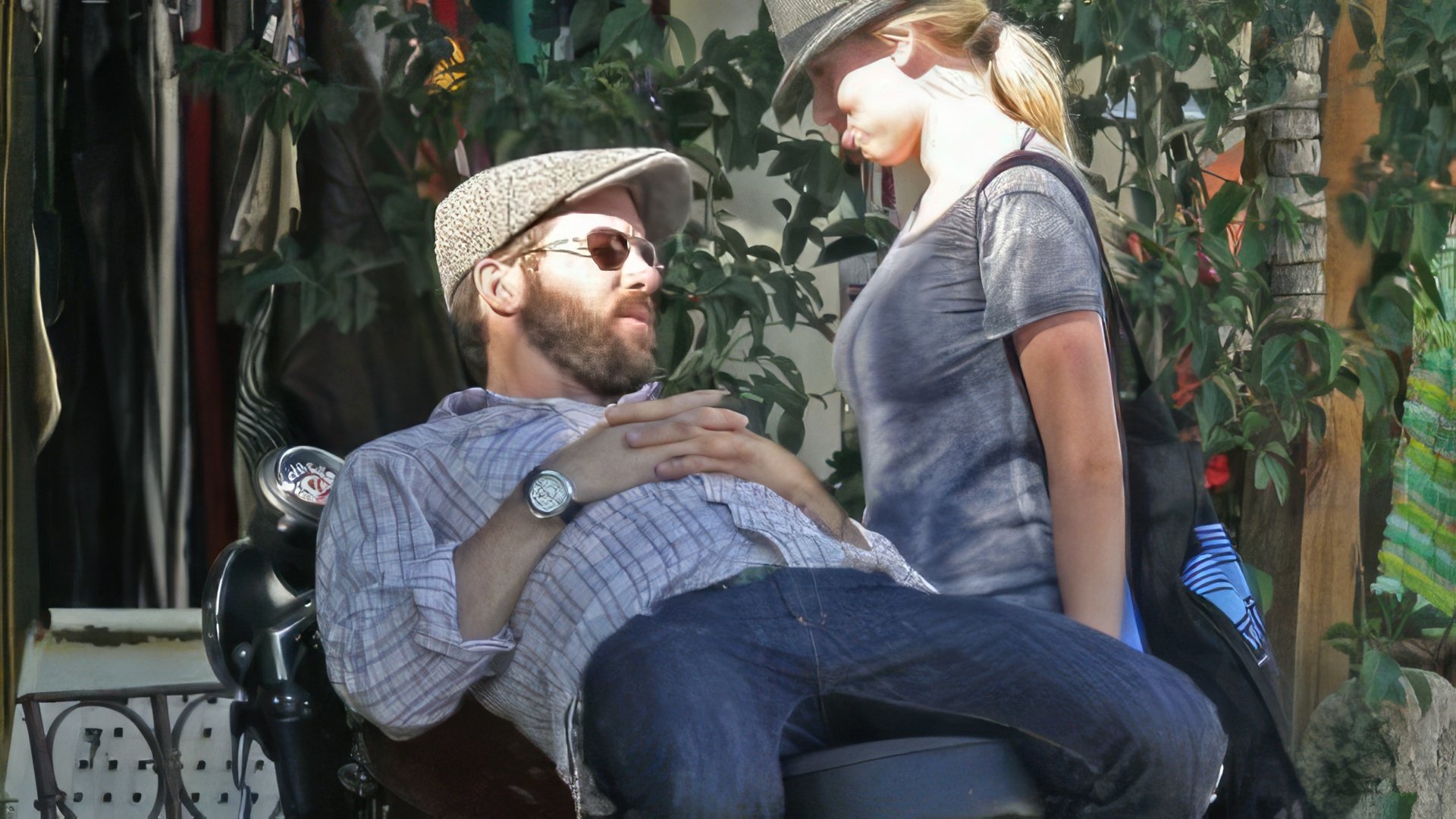 Reynolds and Johansson's family idyll was destroyed