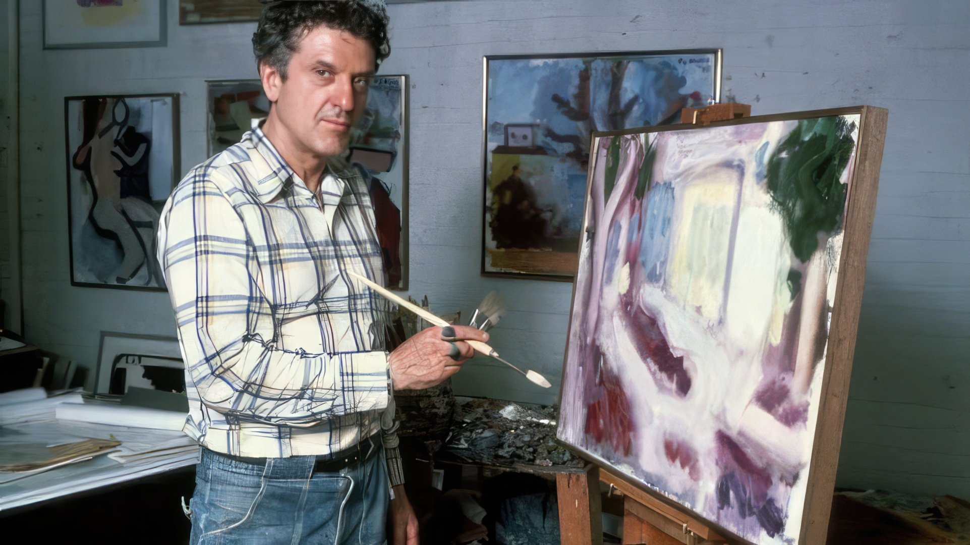 Robert De Niro Sr. in his art workshop