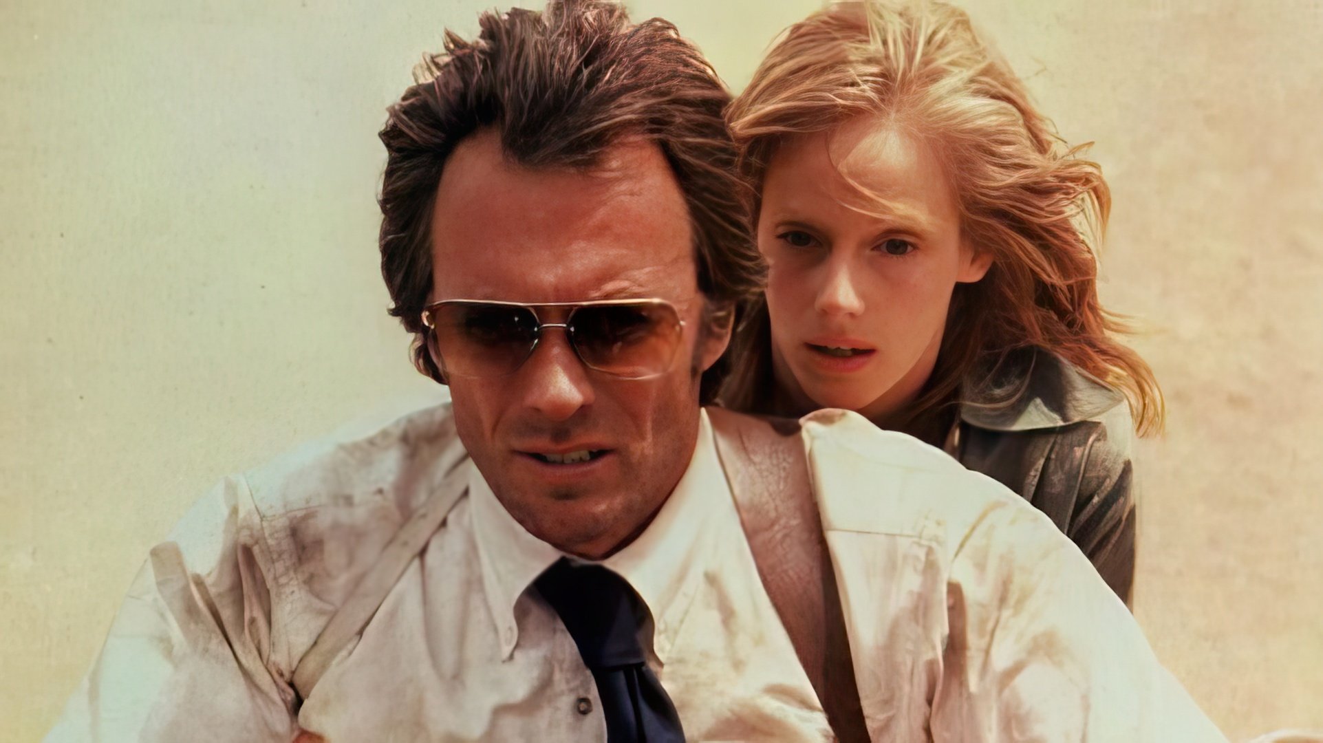Eastwood and Locke in the film The Gauntlet