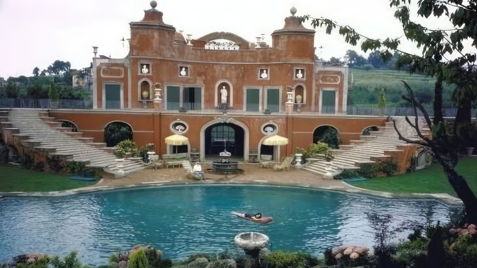 Sophia Loren's mansion