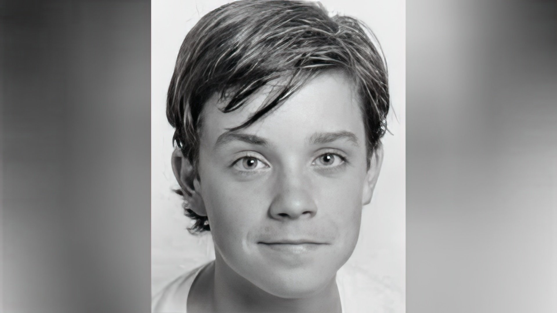 Robbie Williams school photo