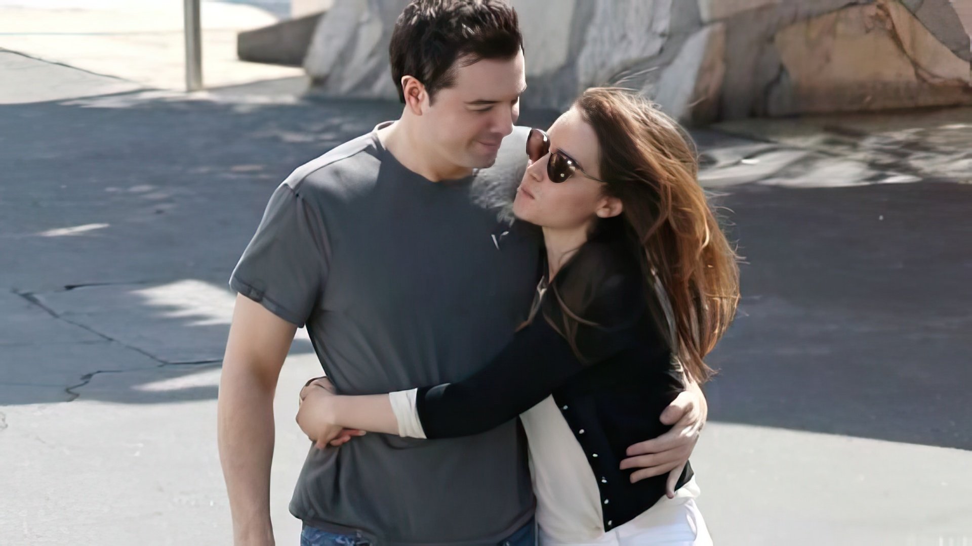 Emilia Clarke and Seth MacFarlane