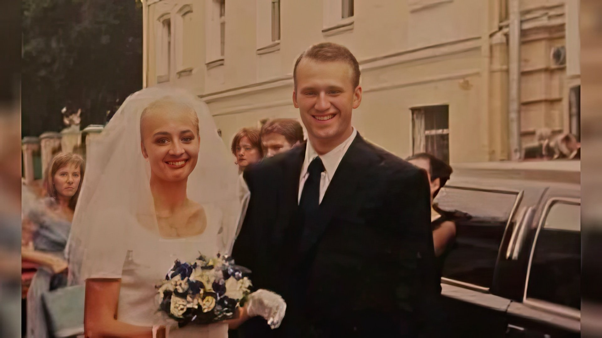 Wedding photo of Alexey and Yulia Navalny