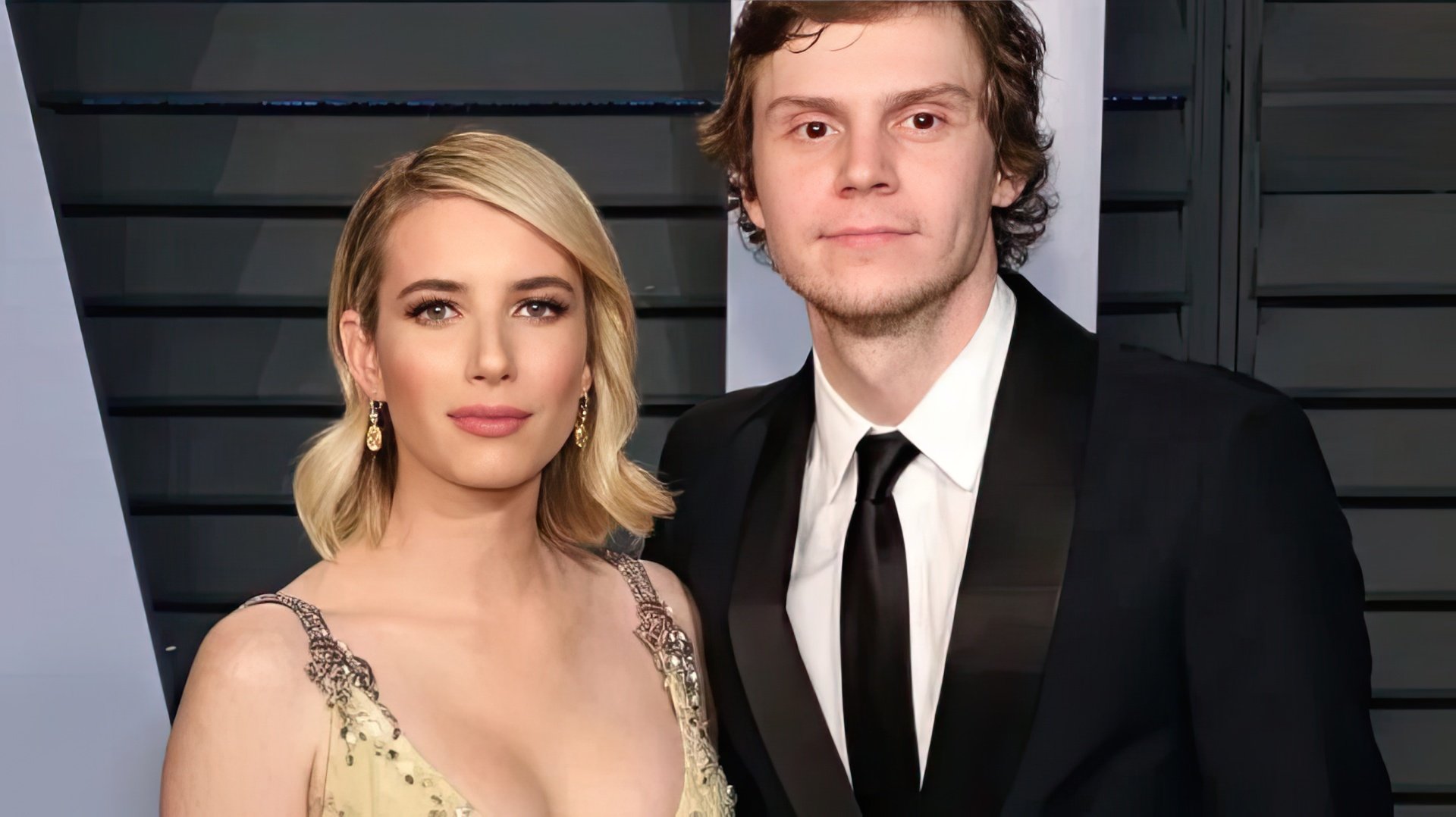 Evan Peters and Emma Roberts