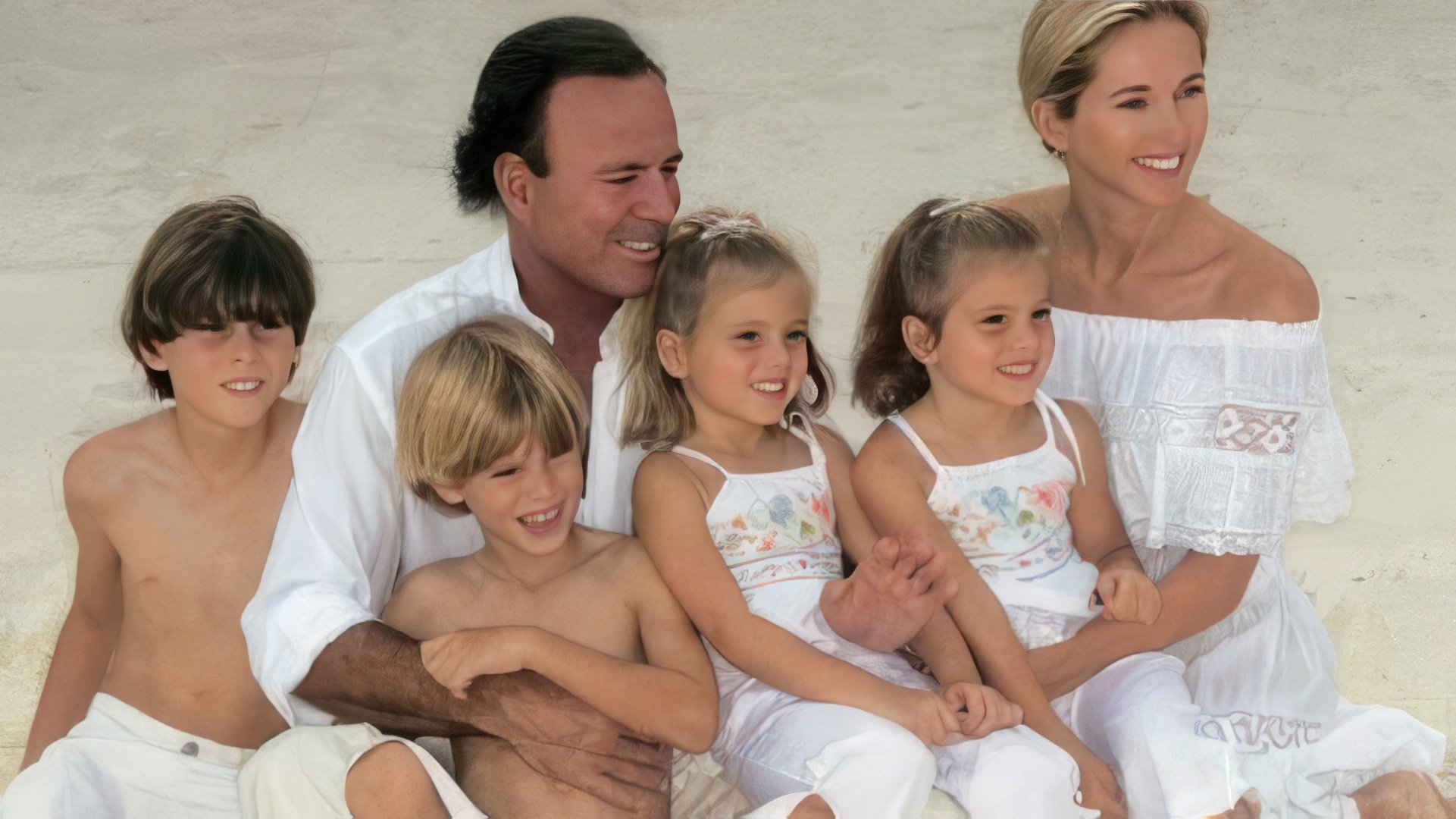 Julio Iglesias has 8 children from different wives