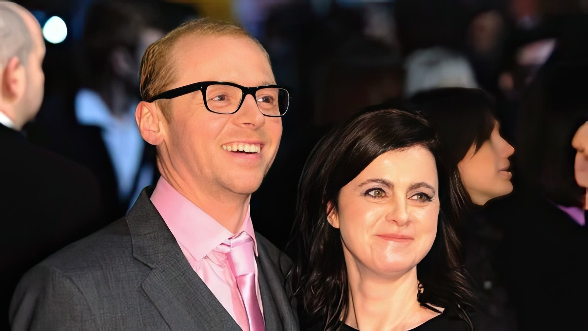 Simon Pegg with his wife