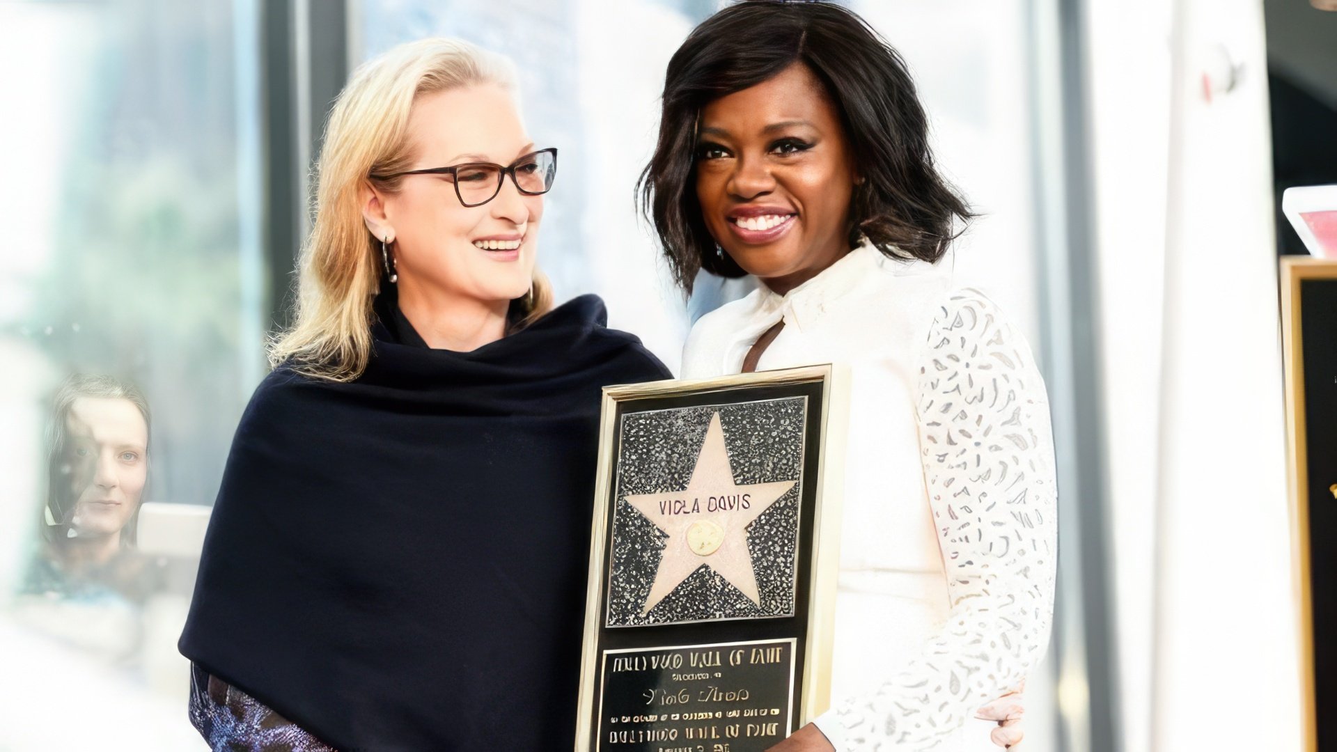 In real life, Viola Davis and Meryl Streep are good friends