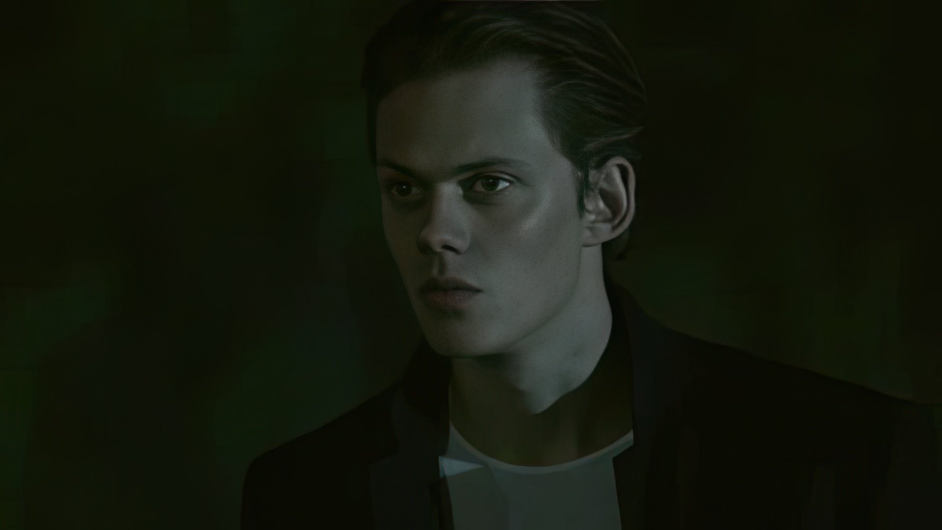 "Hemlock Grove": Bill Skarsgård as Roman Godfrey