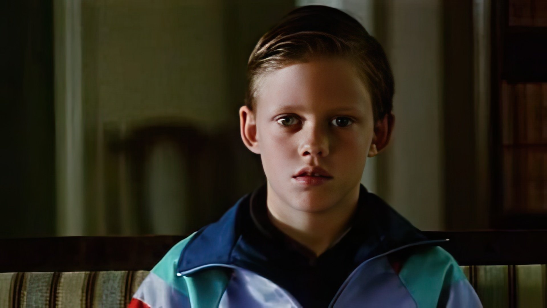 Bill Skarsgård's first role ("Järngänget", 2000)
