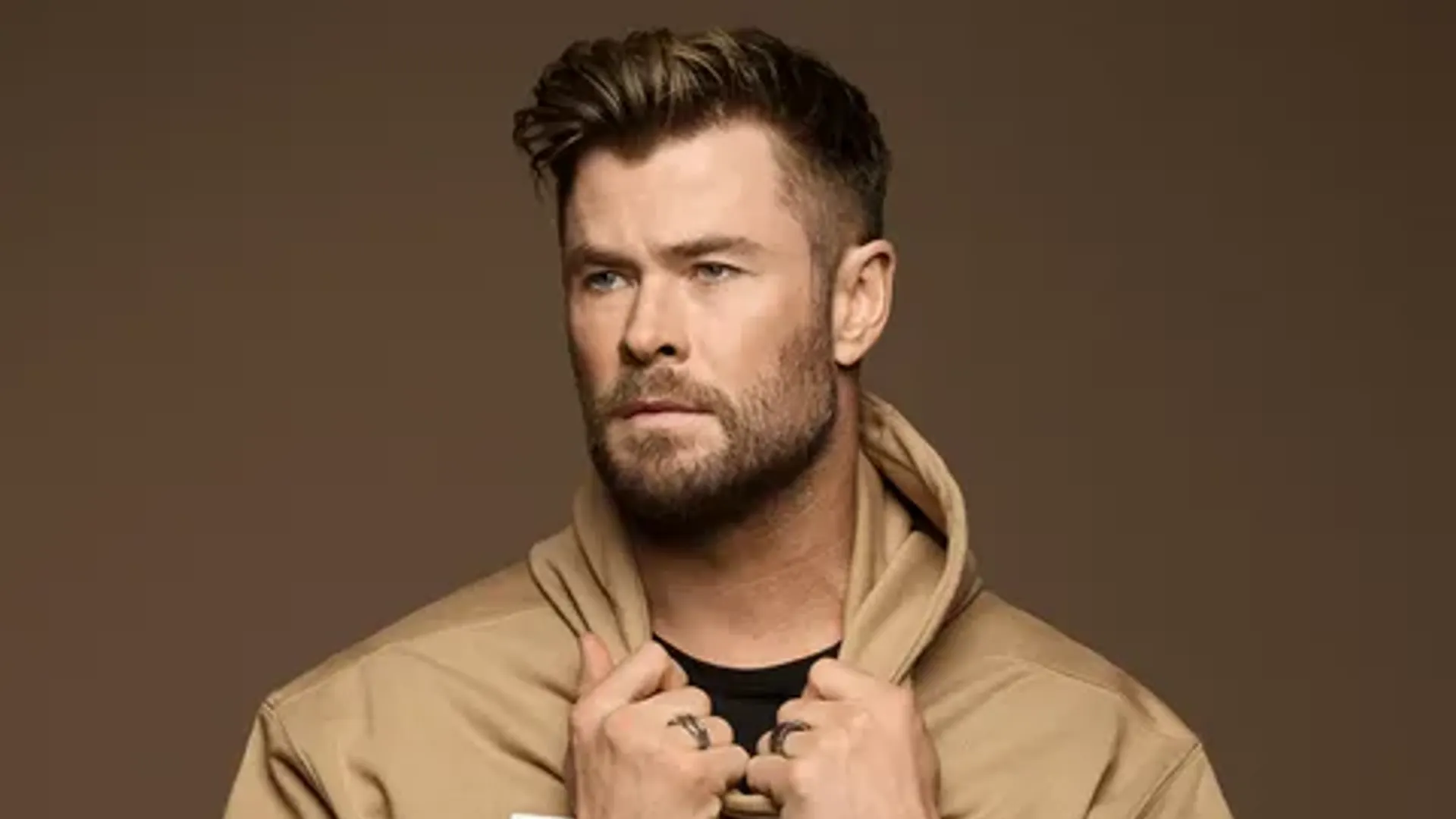 Chris Hemsworth by zodiac sign Leo