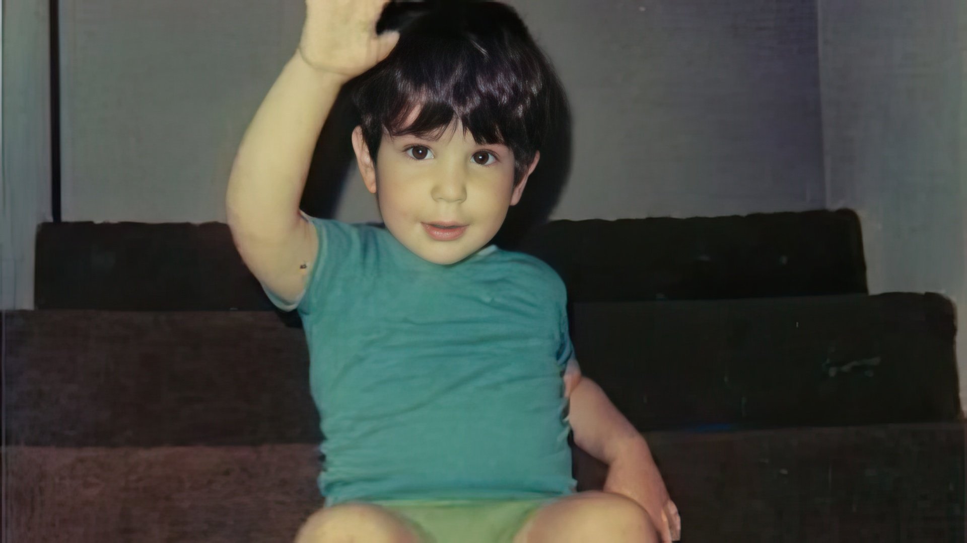 David Schwimmer as a child