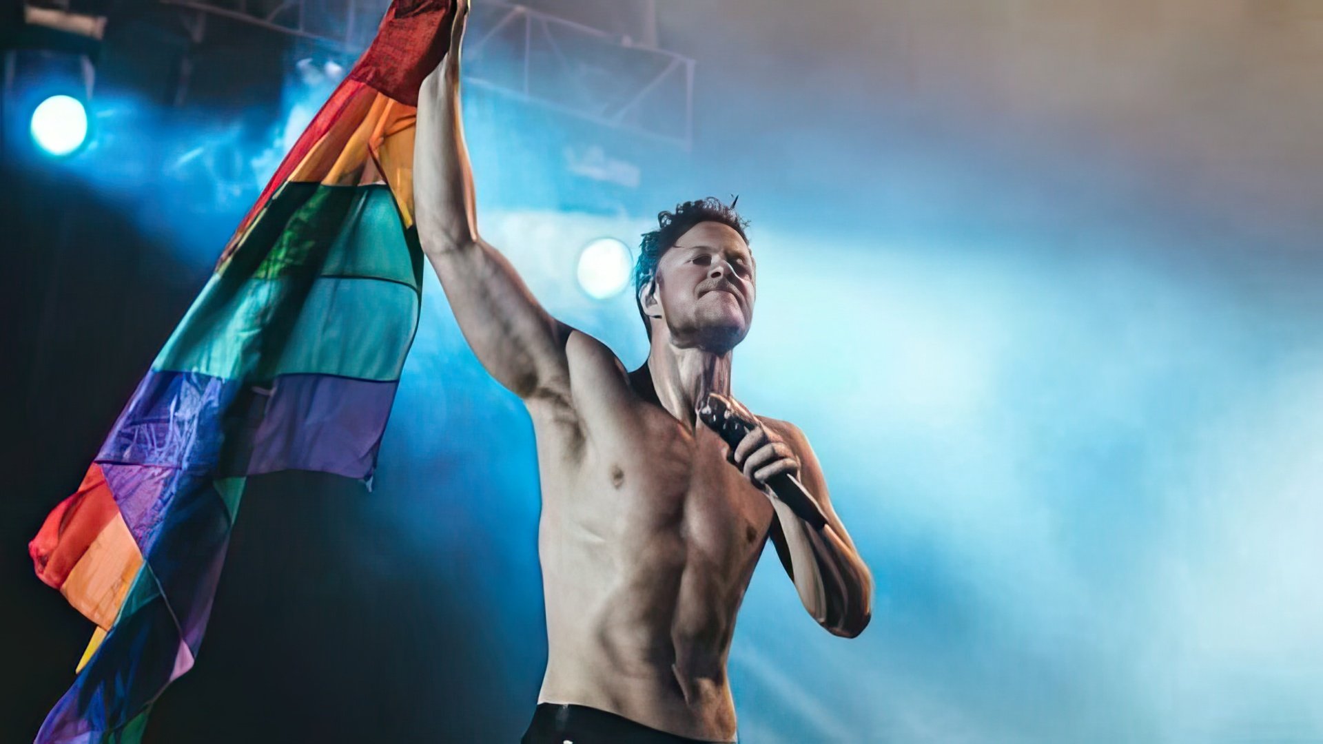 Dan Reynolds Supports the LGBTQ+ Community
