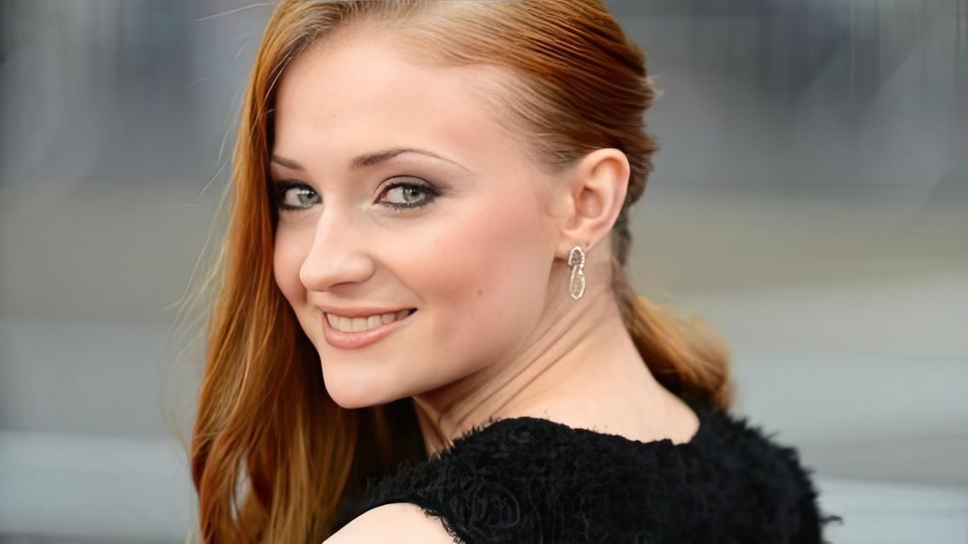 Sophie Turner is planning to enter the university