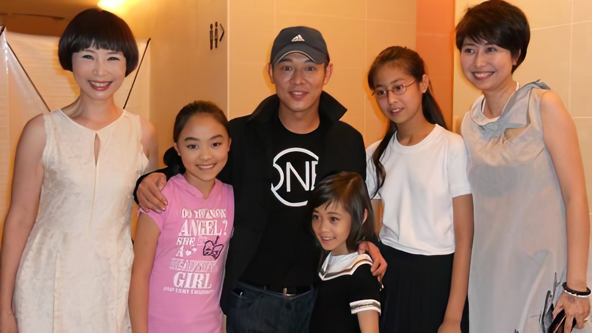 Jet Li and his family