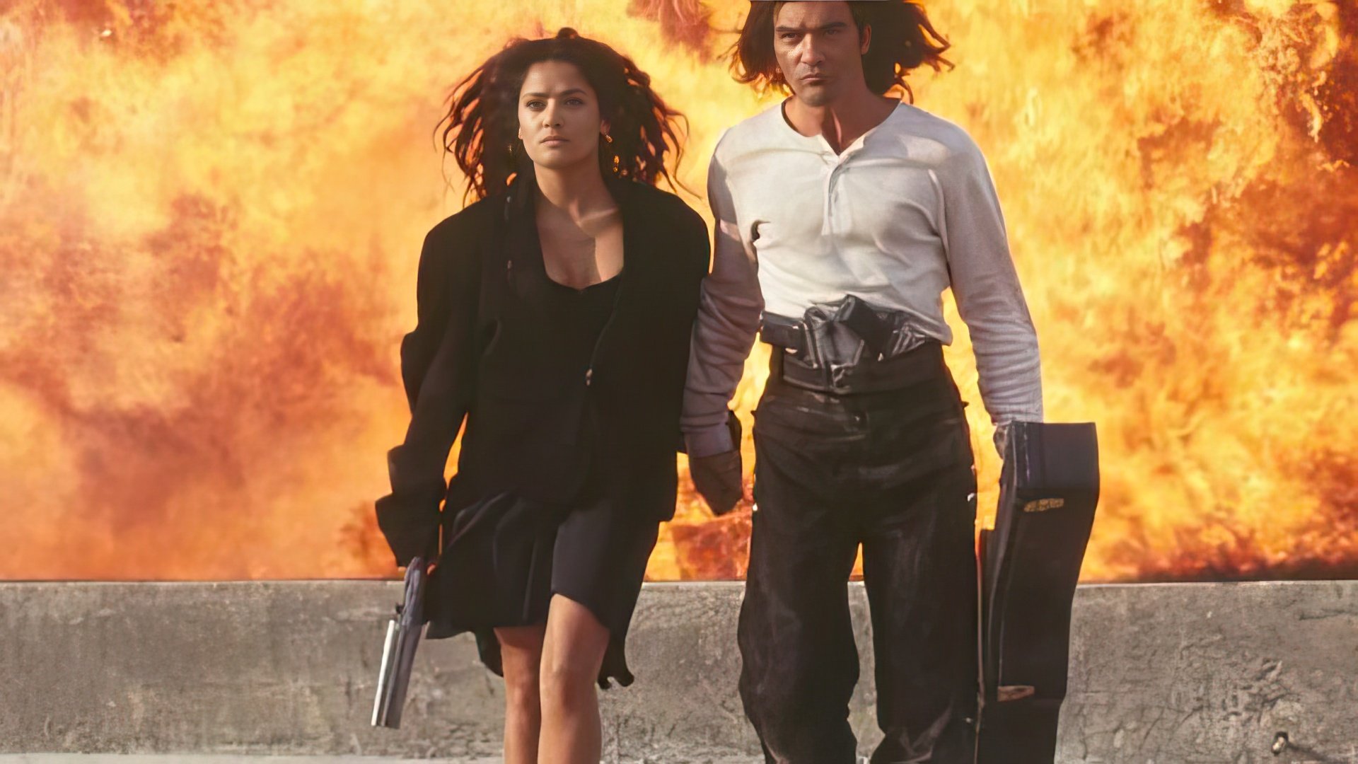 Salma Hayek and Antonio Banderas in Desperado