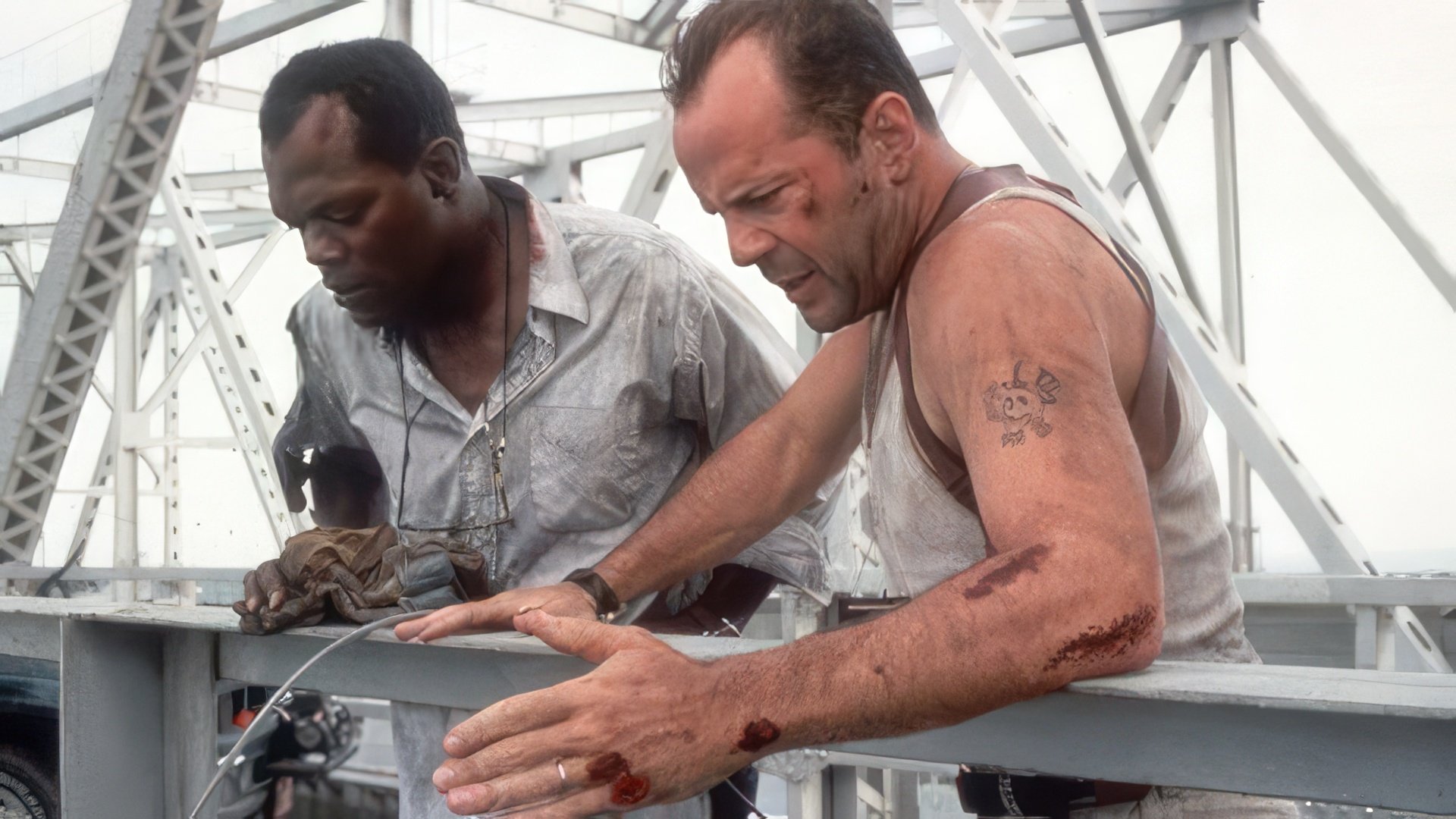  Samuel L. Jackson with Bruce Willis in the blockbuster «Die Hard 3»