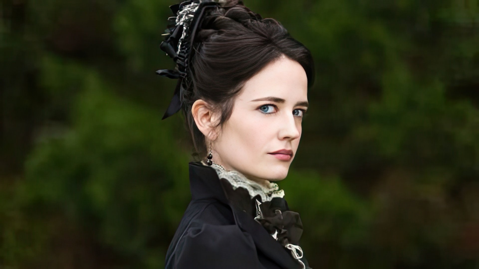 That’s why Eva Green likes costume movies