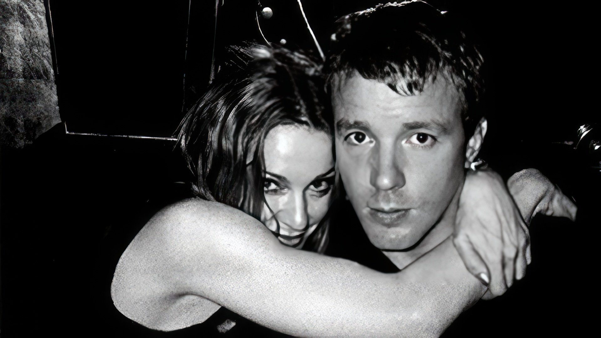 Guy Ritchie and Madonna began dating in 1999