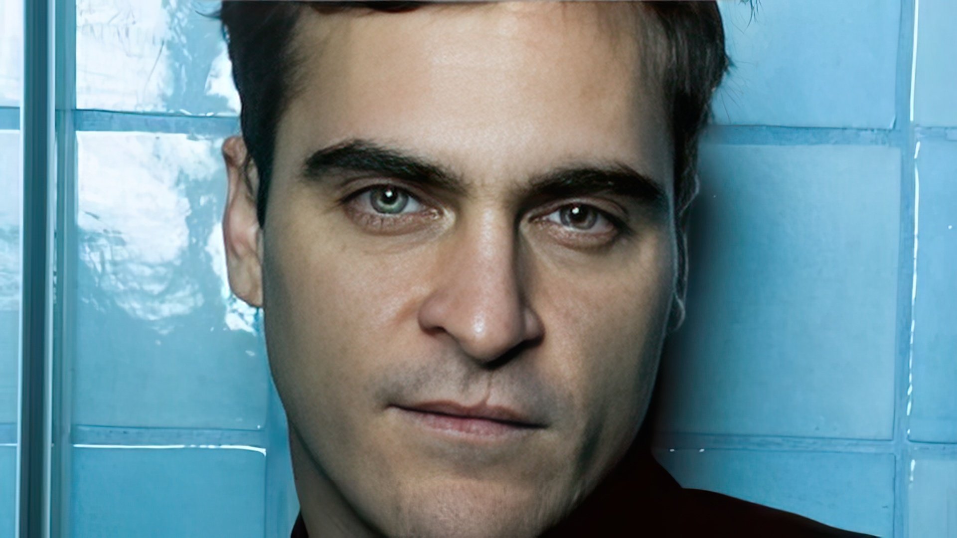 In the photo: Joaquin Phoenix