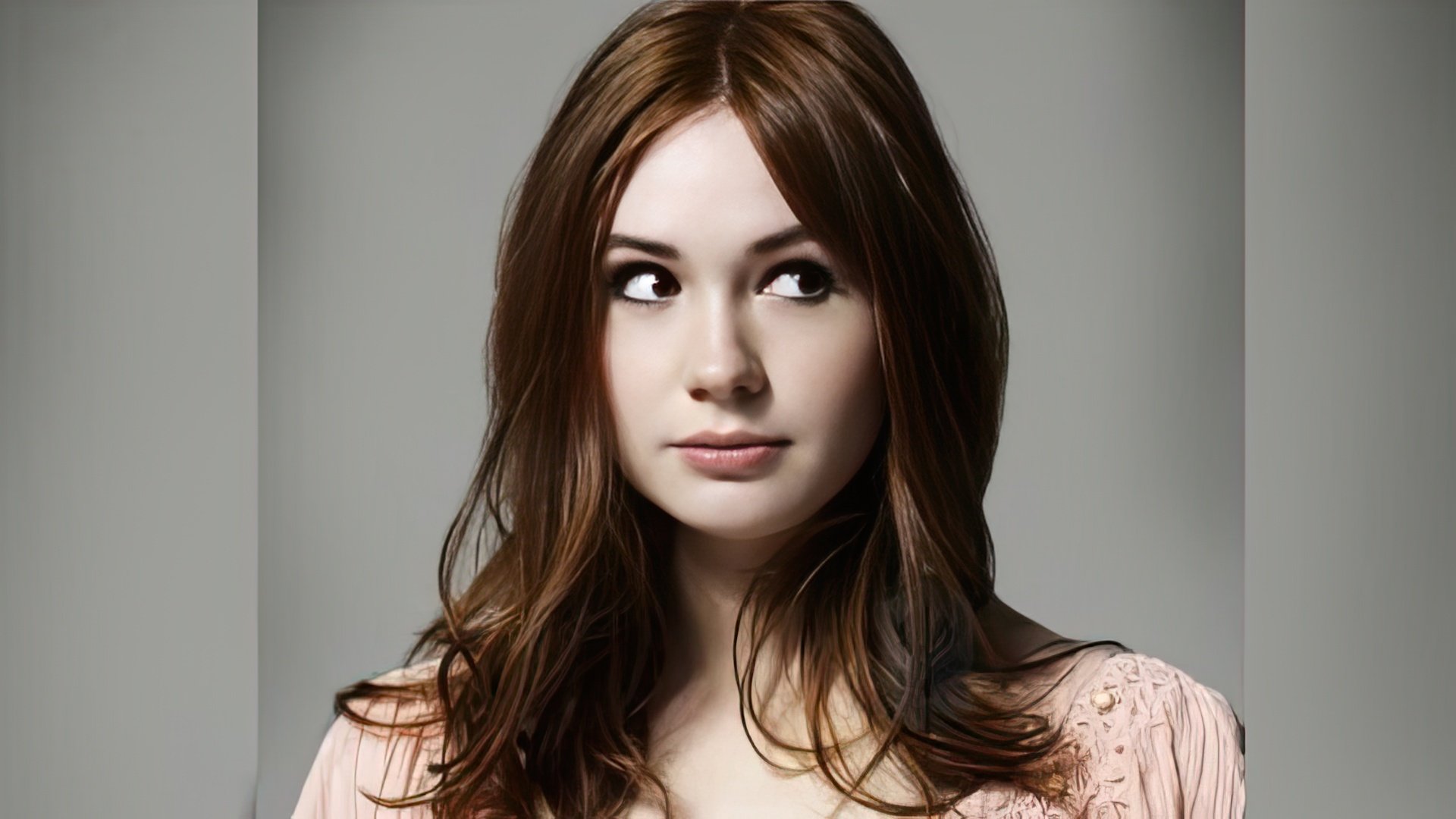 Karen Gillan, A Scottish Actress