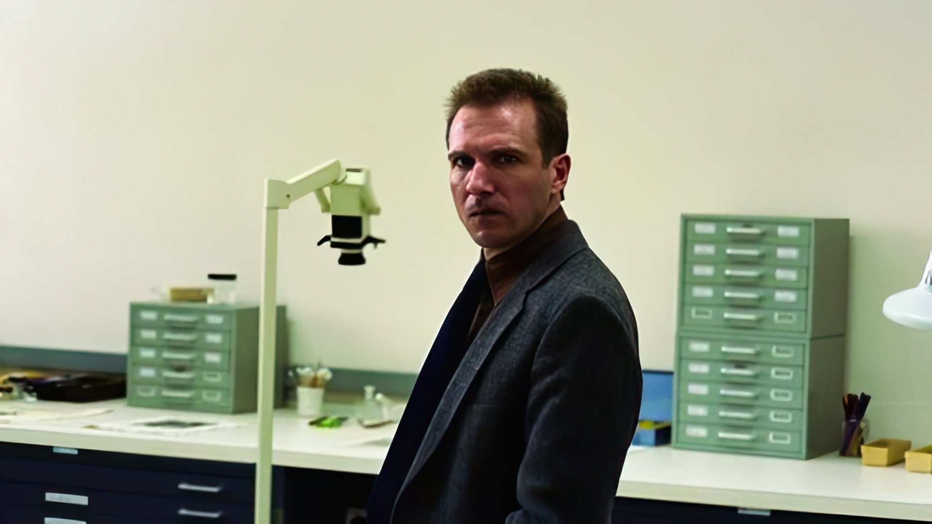 Ralph Fiennes in the film «Red Dragon»